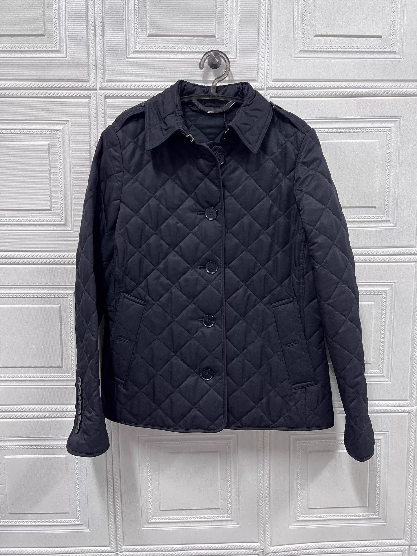 Burberry Burberry solid cotton puffer jacket M Size M / US 6-8 / IT 42-44 - 2 Thumbnail