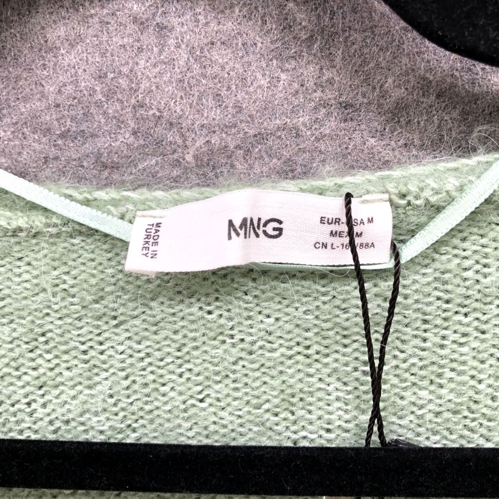 Mango Mango Cardigan Puff Sleeve Womens M Sage Green Pearl Button V-Neck Soft Knit Lightweight Counter Size M / US 6-8 / IT 42-44 - 6 Thumbnail