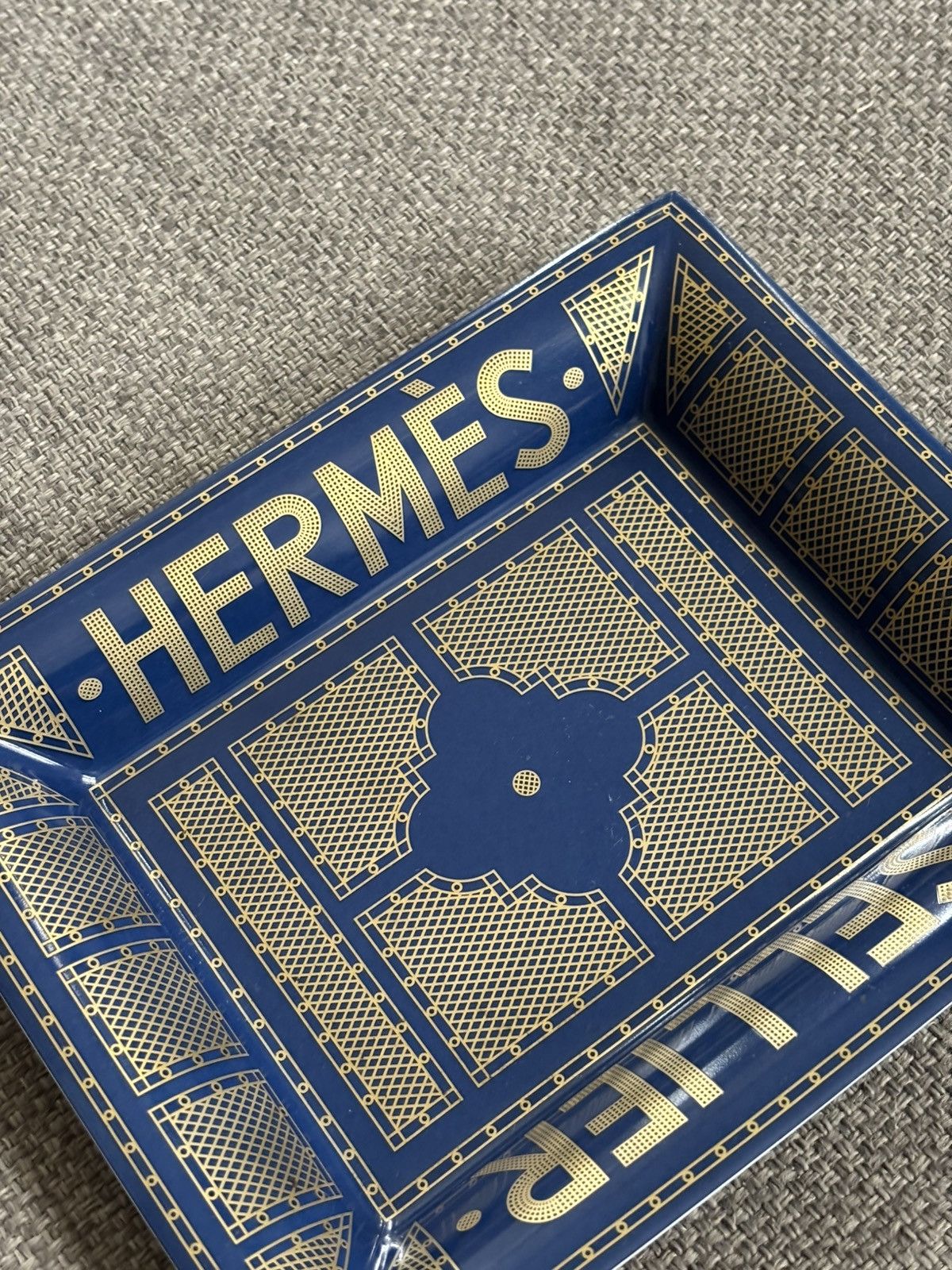 Hermes Hermes Blue & Gold Porcelain Sellier Tray Size ONE SIZE - 7 Thumbnail