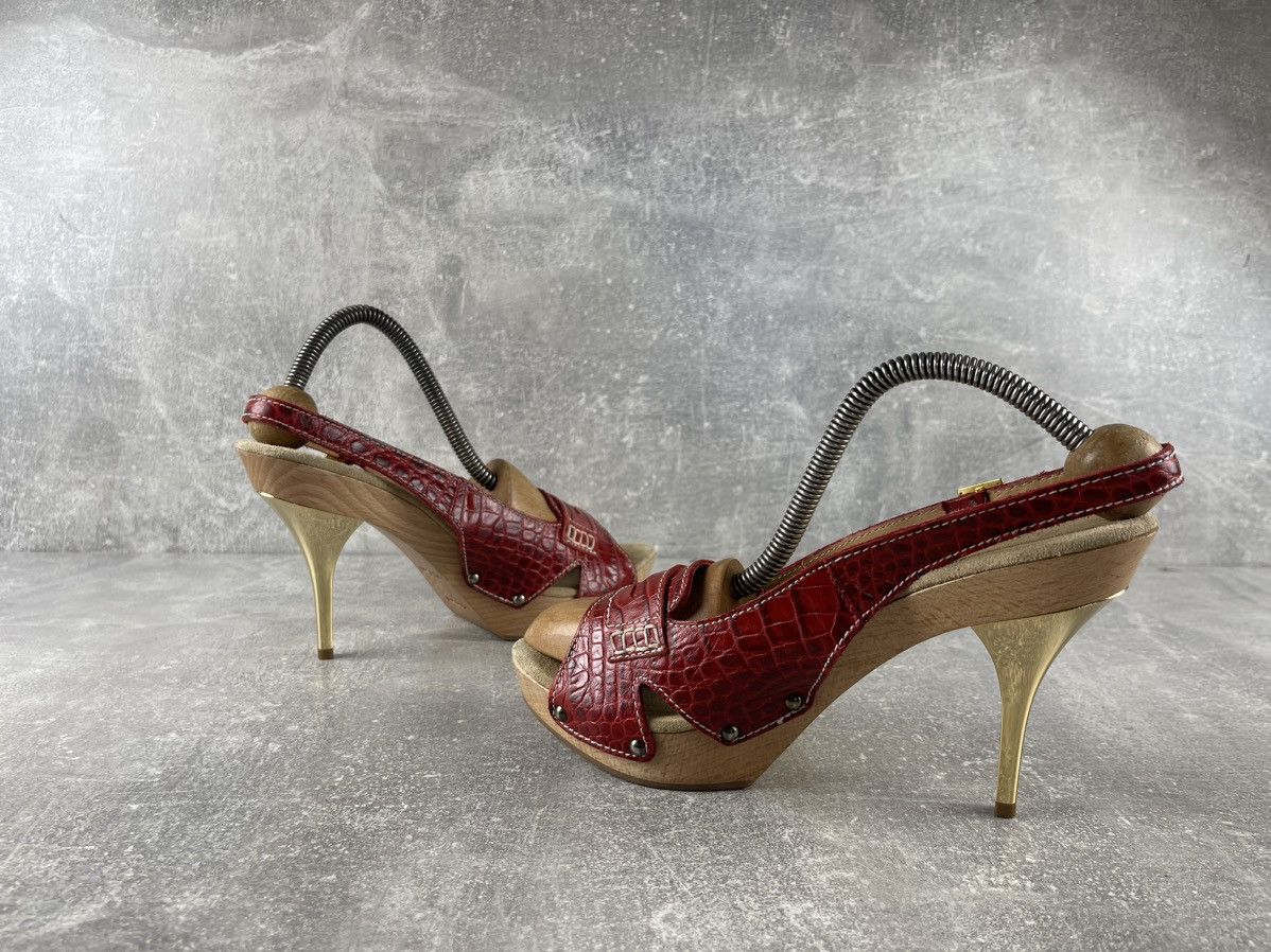 Dsquared2 Vintage Dsquared Archives Red Wood Platform Slingback Heels Size US 9 / IT 39 - 5 Thumbnail