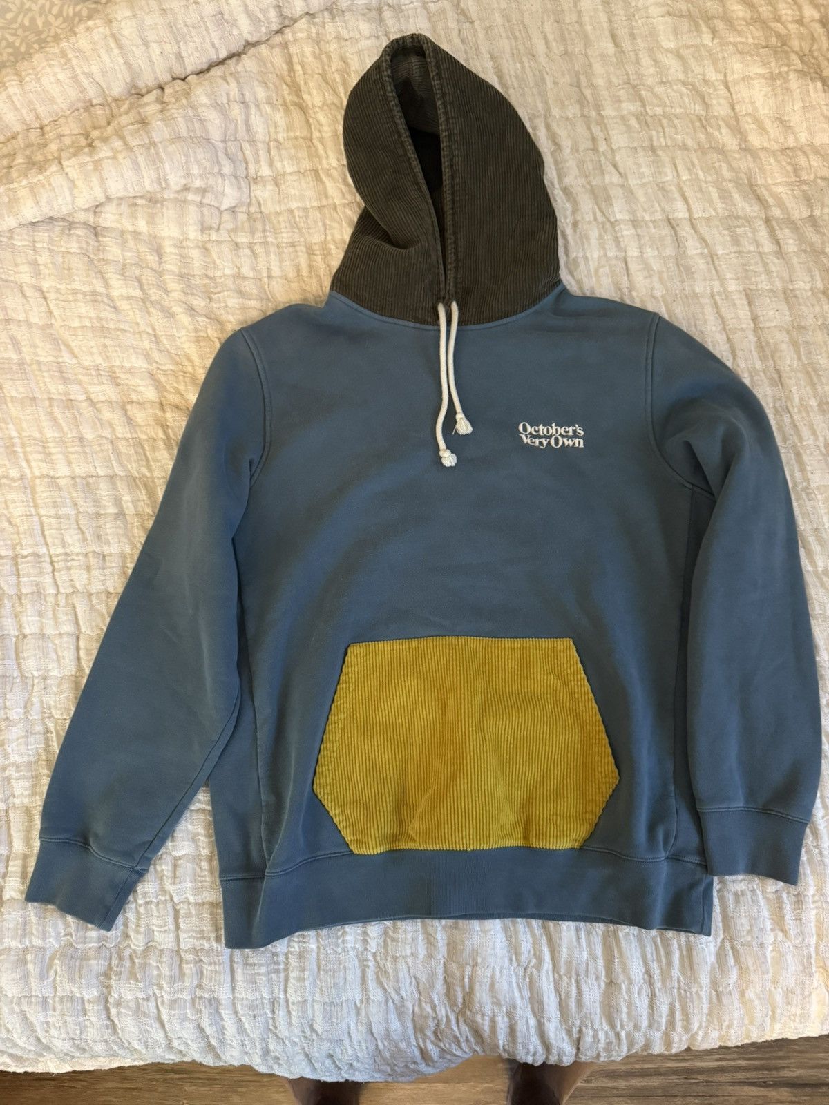 October's Very Own October’s Very Own Familia Hoodie Size US L / EU 52-54 / 3 - 1 Thumbnail