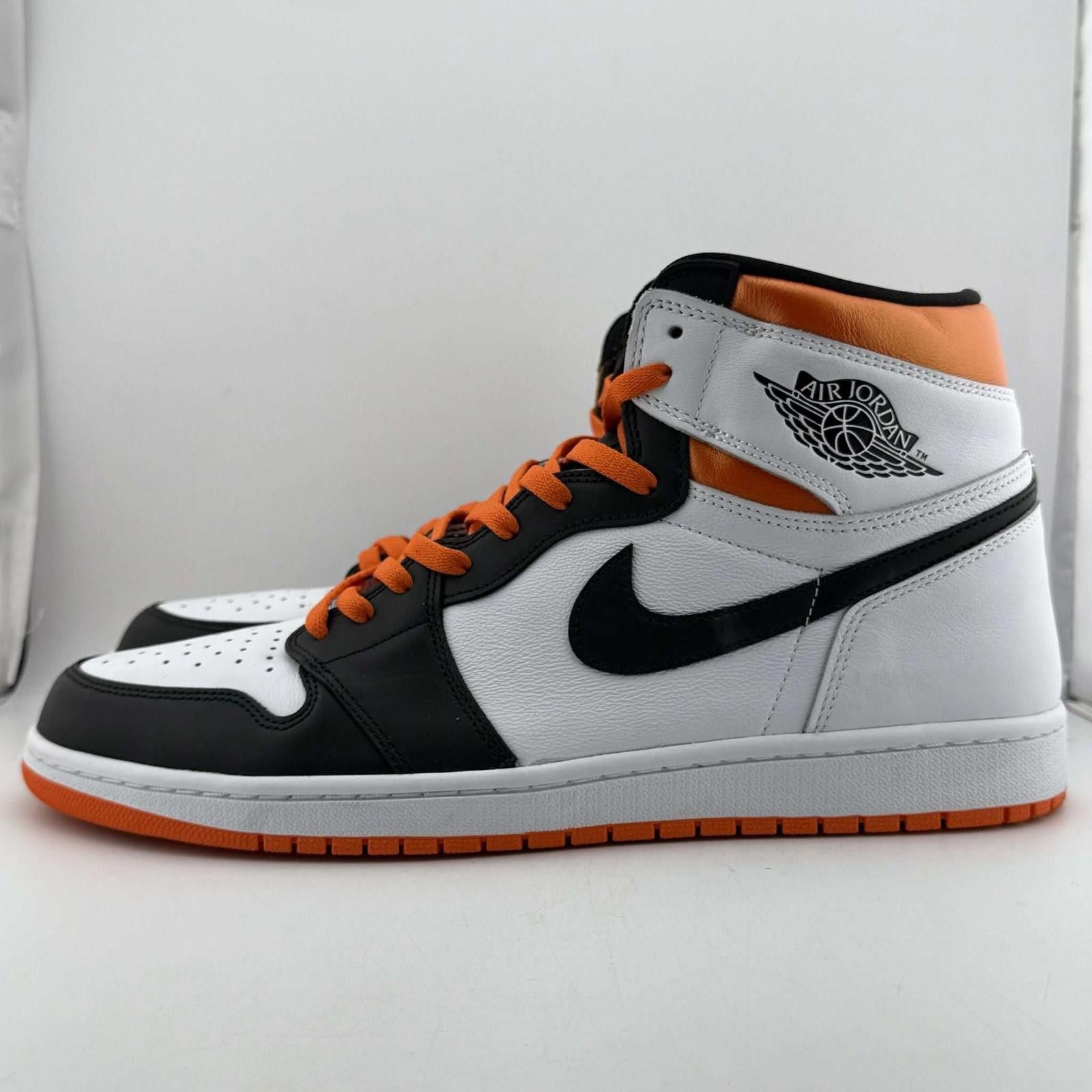 Nike Jordan 1 High Electro Orange US 15 Used with Box 555088-180 Size US 15 / EU 48 - 2 Thumbnail