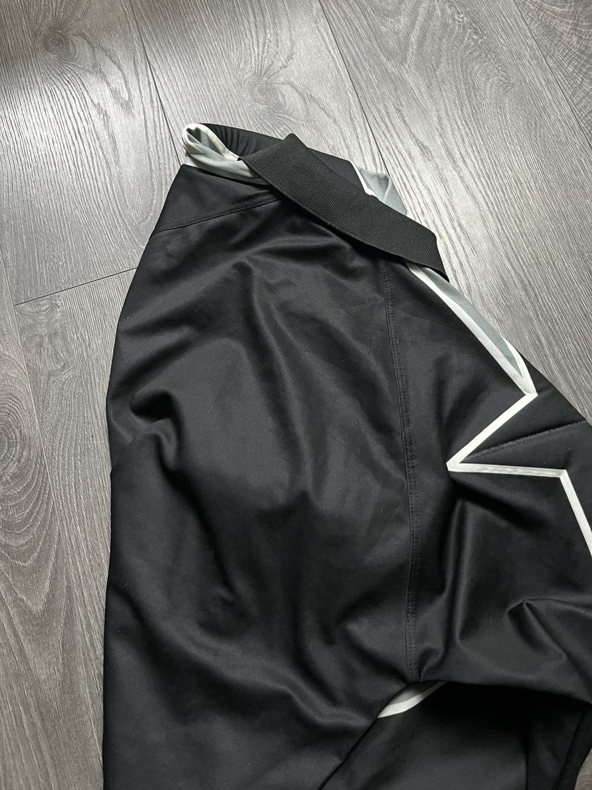 Kappa Vintage 90s Kappa Juventus Goalkeeper Jersey Long Sleev GARA Size US L / EU 52-54 / 3 - 11 Thumbnail