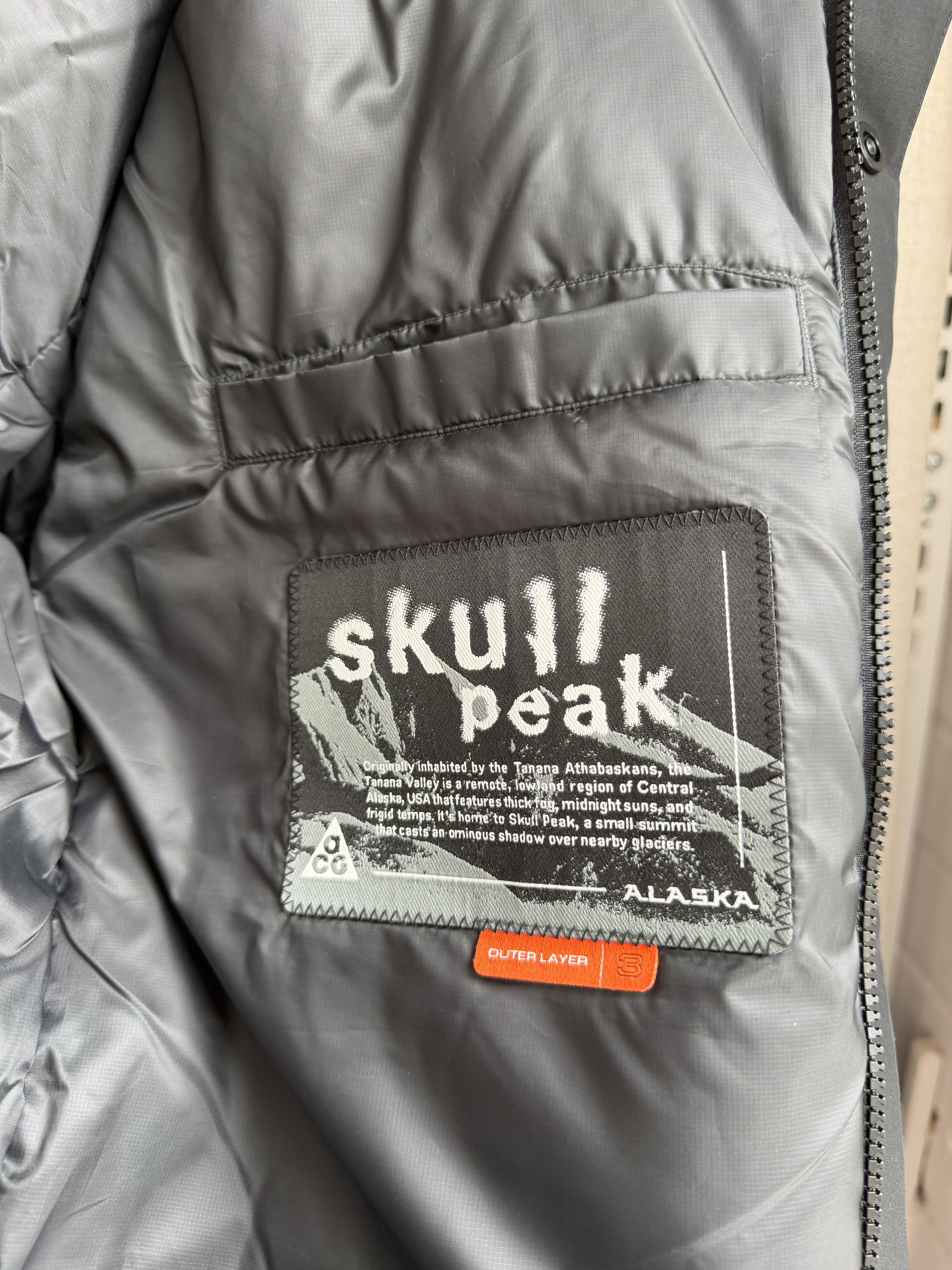 Nike ACG Nike ACG Skull Peak Primaloft Storm Fit Oversized Jacket Size US S / EU 44-46 / 1 - 10 Thumbnail
