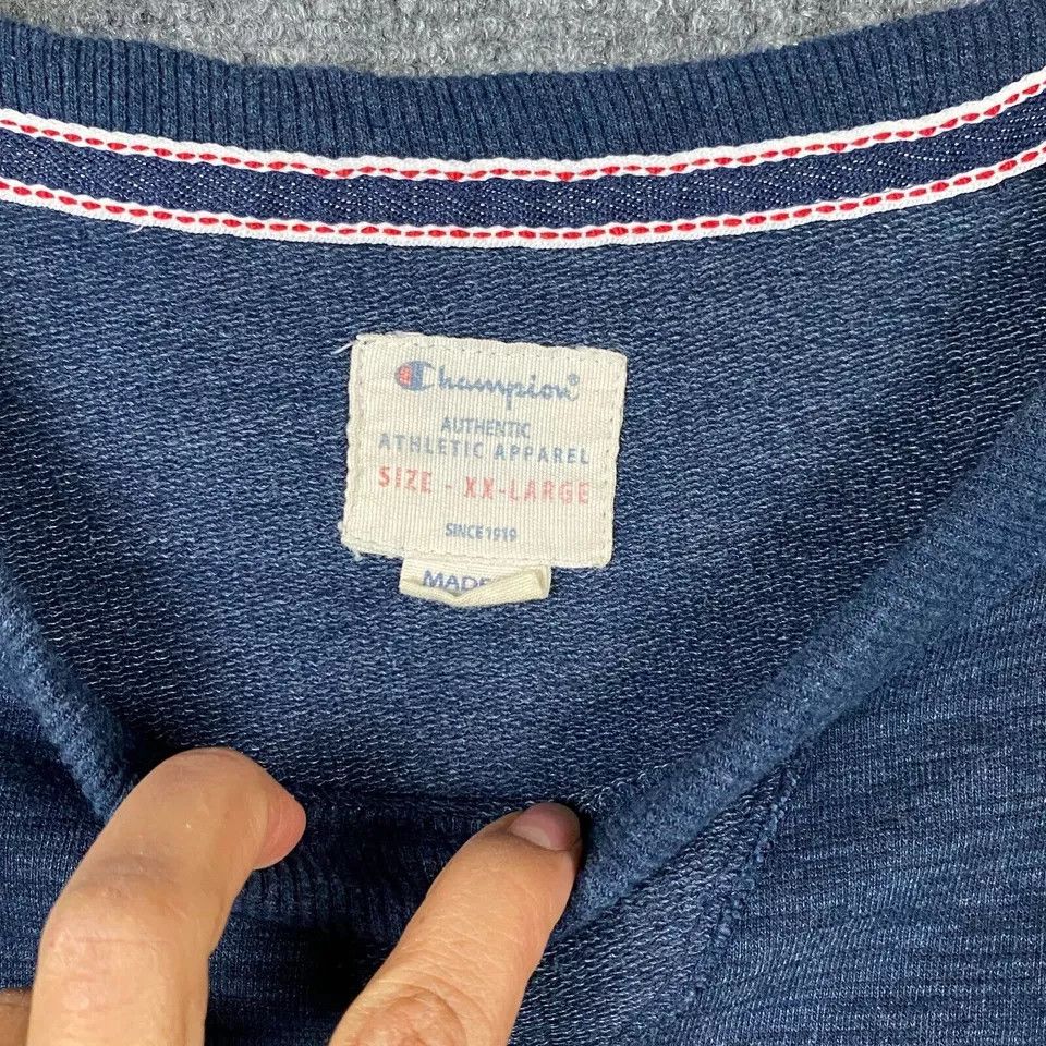 Champion Champion Sweater 2XL Men's Pullover Adults Athletic Apparel Size US XXL / EU 58 / 5 - 3 Thumbnail