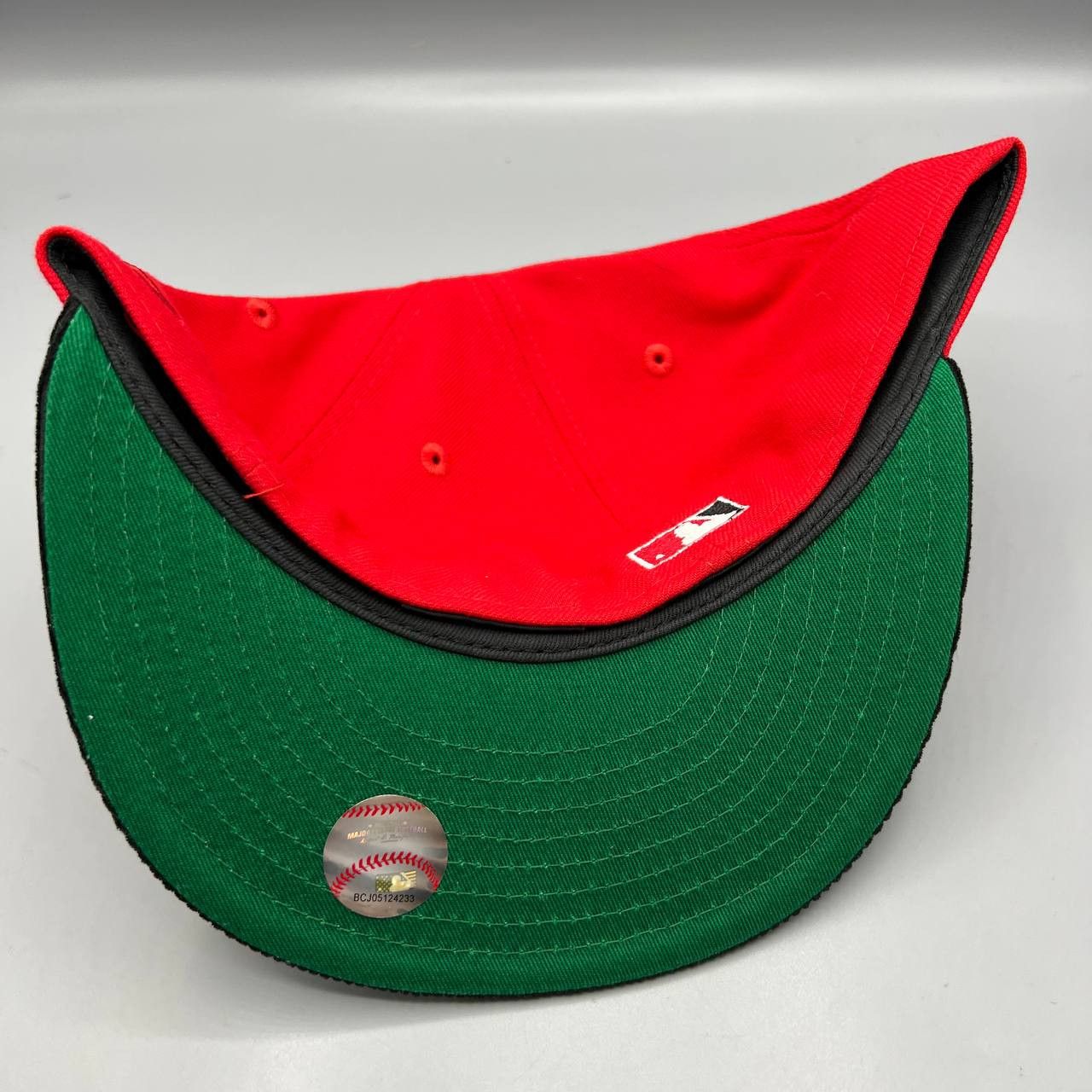 New Era Los Angeles LA Dodgers Hat Men 7 1/2 Red Corduroy MLB Fitted Size ONE SIZE - 8 Thumbnail