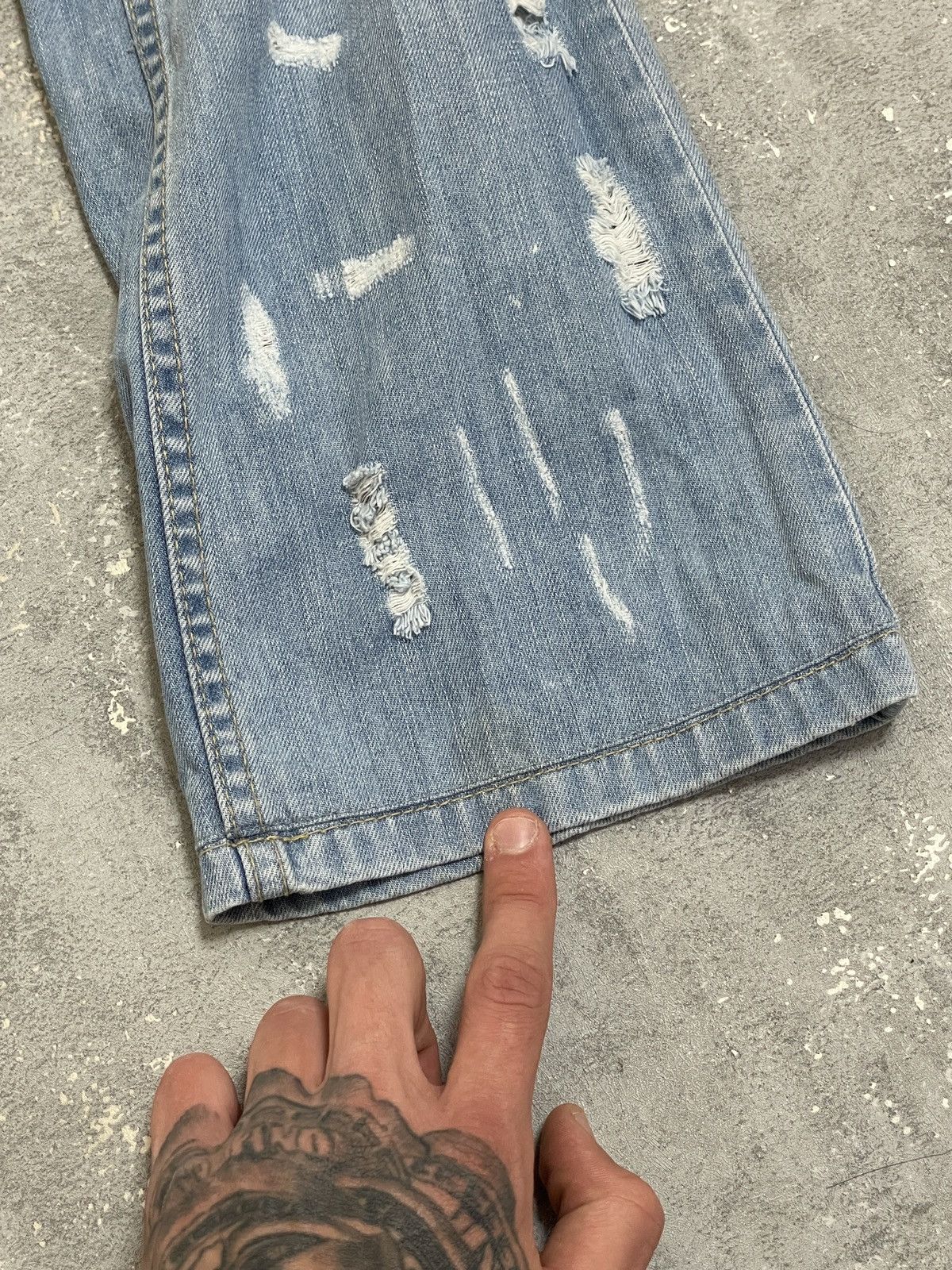 Dolce & Gabbana Vintage Dolce&Gabbana Y2K Archive Distressed Denim Jeans Size 30" / US 8 / IT 44 - 22 Thumbnail