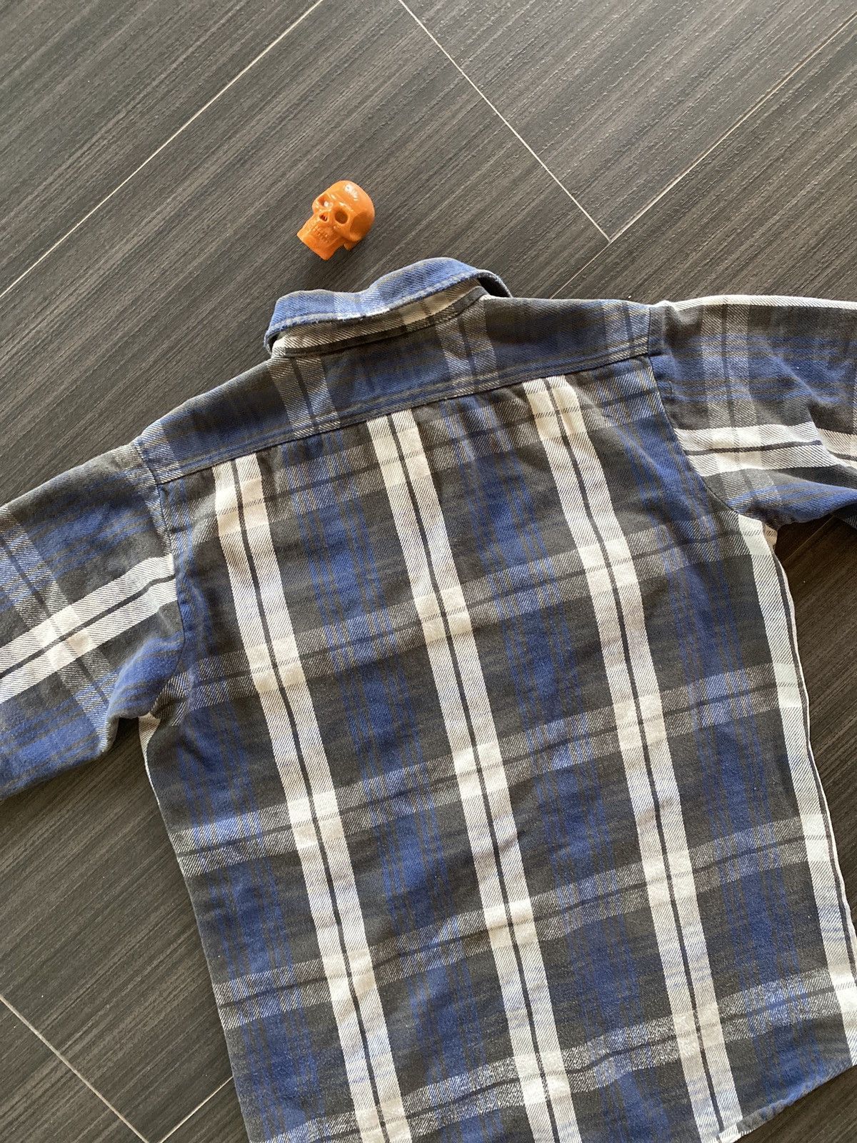 Oshkosh × Vintage Vintage Oshkosh blue gray flannel sz L Size US L / EU 52-54 / 3 - 6 Thumbnail