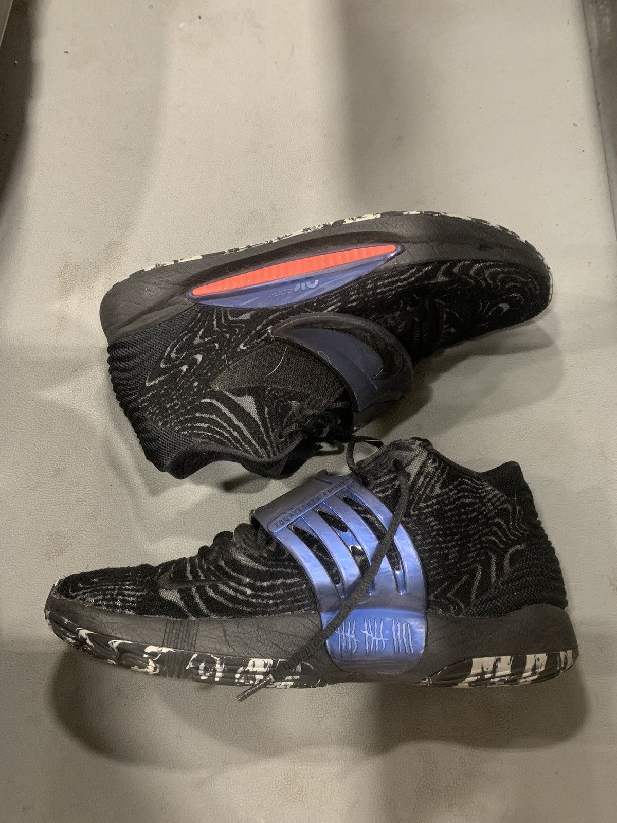 image of Kevin Durant x Nike Black Laser Crimson Kd Shoes, Men's (Size 10)