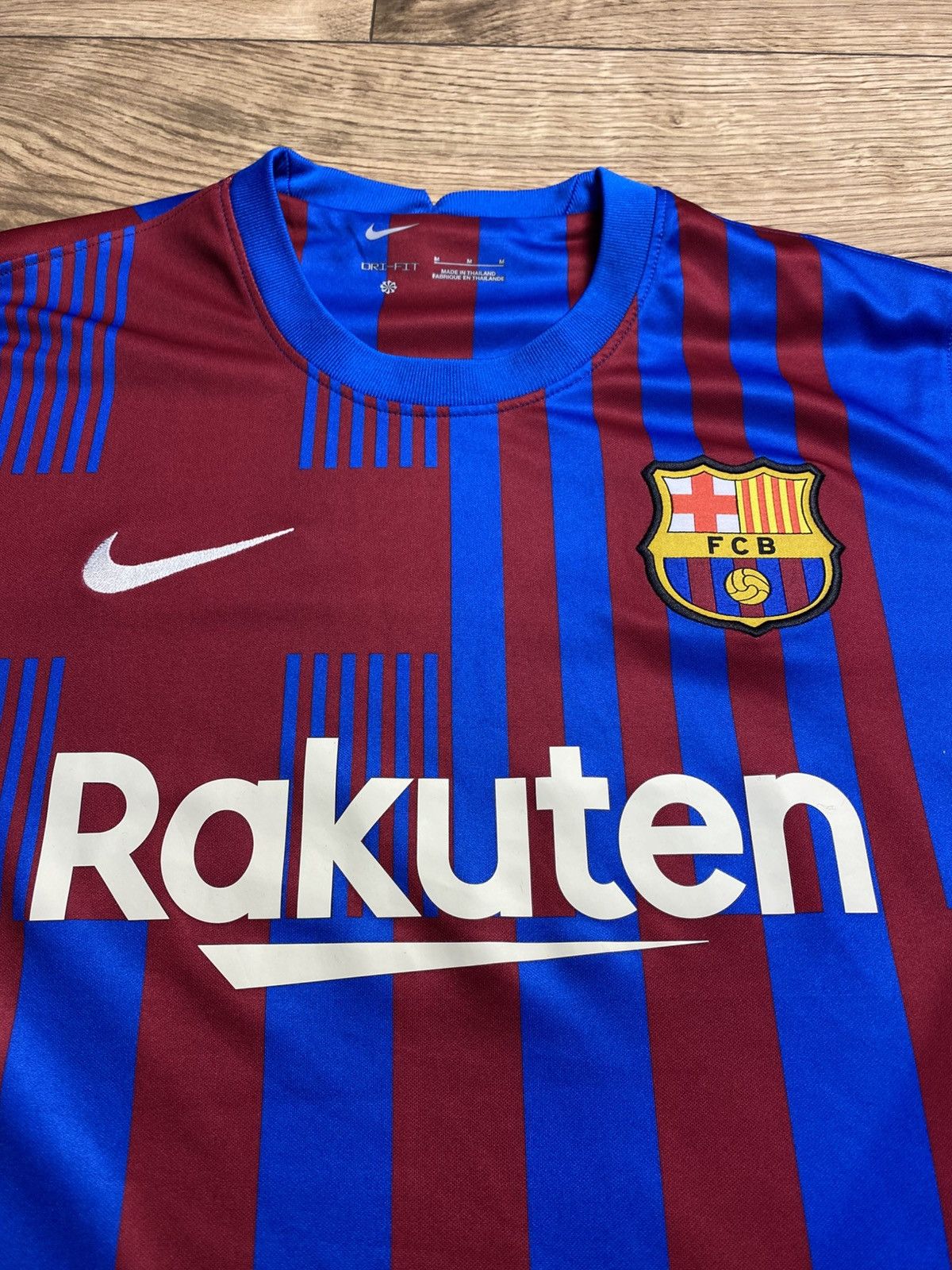 Nike Nike FC Barcelona Home Jersey 2021-2022 Men's Size M Size US M / EU 48-50 / 2 - 3 Thumbnail