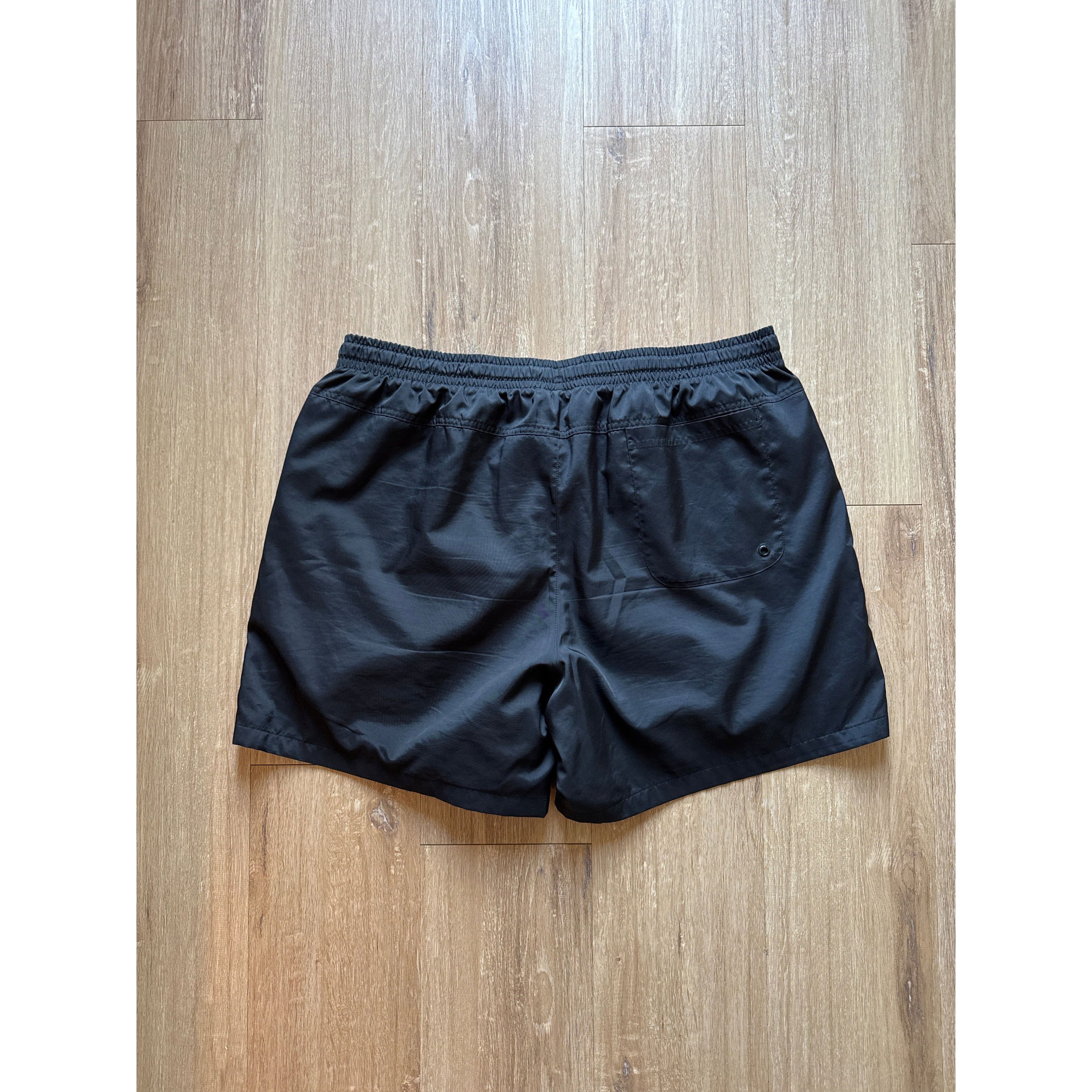Other Nike Black Logo Shorts Size US 36 / EU 52 - 4 Thumbnail