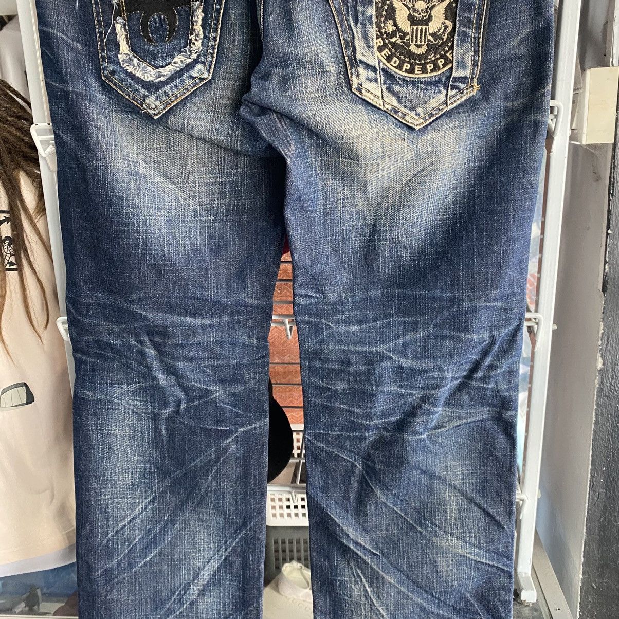 Le Grande Bleu (L.G.B.) Y2K Red Pepper Japan Embroidered Wings Denim Size US 34 / EU 50 - 4 Thumbnail