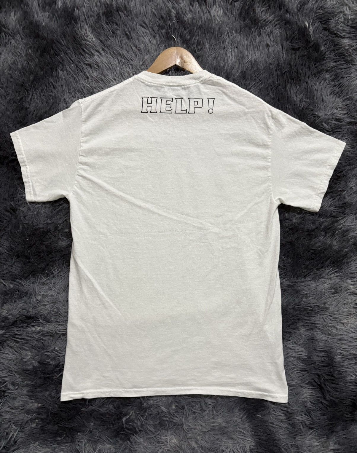 Band Tees 🔥HOT🔥THE BEATLES HELP VERY RARE Size US M / EU 48-50 / 2 - 5 Thumbnail