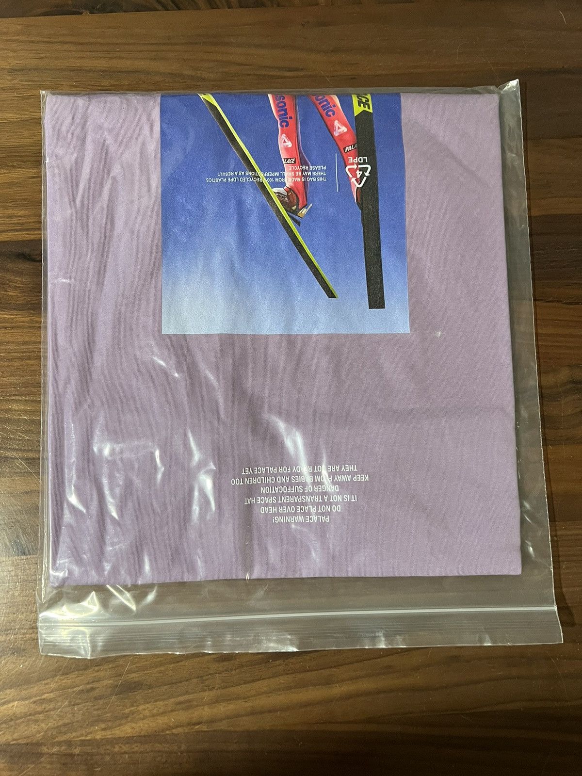 Palace Palace Lift Off T-Shirt Ski Jumper Light Purple Tee Size XL Size US XL / EU 56 / 4 - 4 Thumbnail