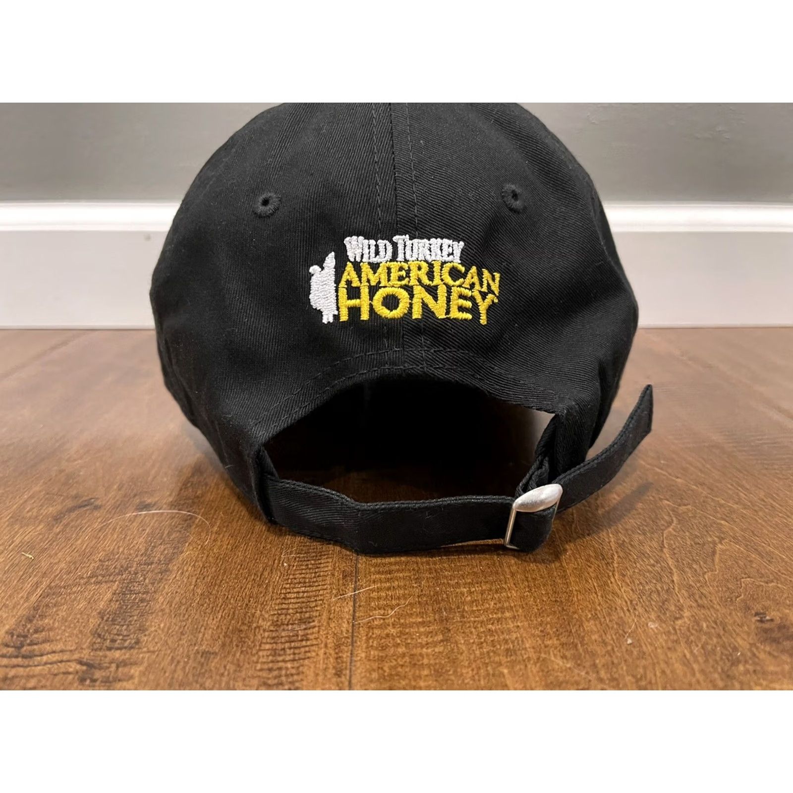 New Era VINTAGE Wild Turkey American Honey Whiskey New Era 9Twenty Black Adjustable Hat Cap Mens Size ONE SIZE - 3 Thumbnail