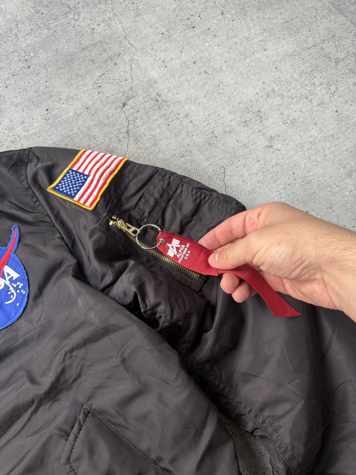 Alpha Industries ALPHA INDUSTRIES MENS APOLLO MA-1 NASA FLIGHT JACKET Size US M / EU 48-50 / 2 - 5 Thumbnail