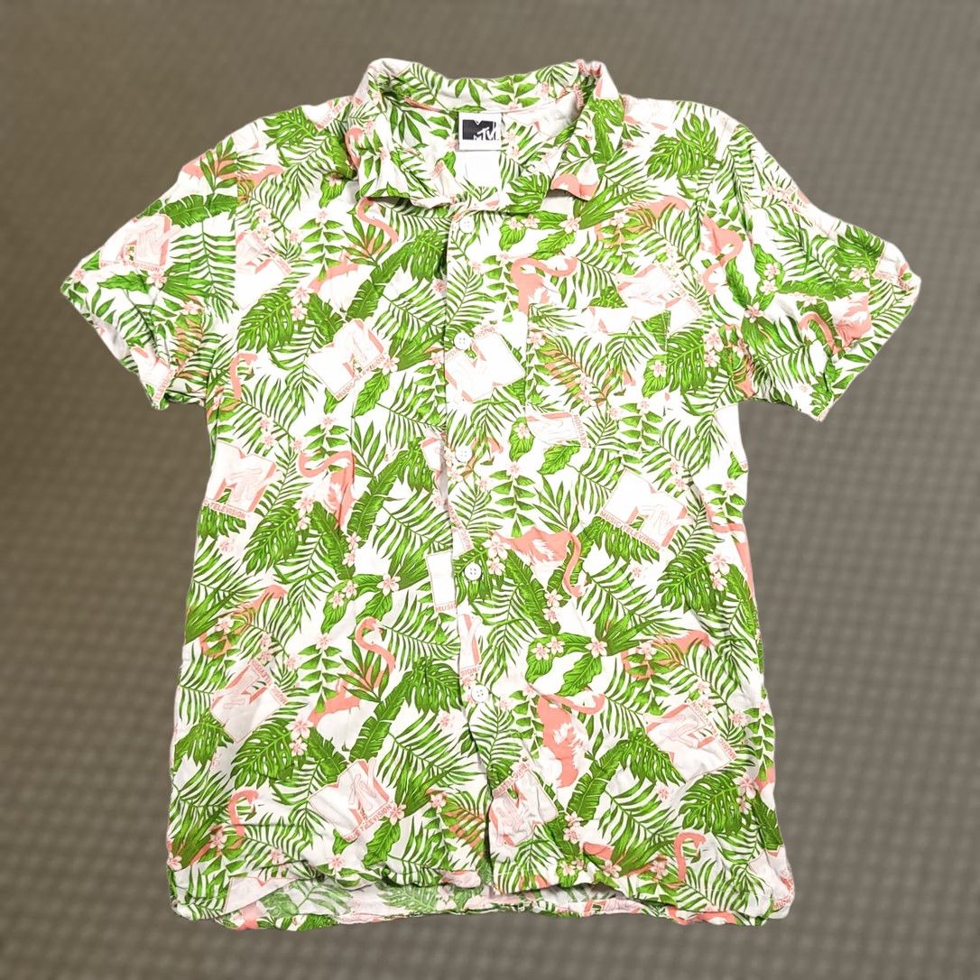 Vintage MTV Hawaiian Floral Tropical Button Up Short Sleeve Collared Shirt Mens Small Size US S / EU 44-46 / 1 - 1 Thumbnail