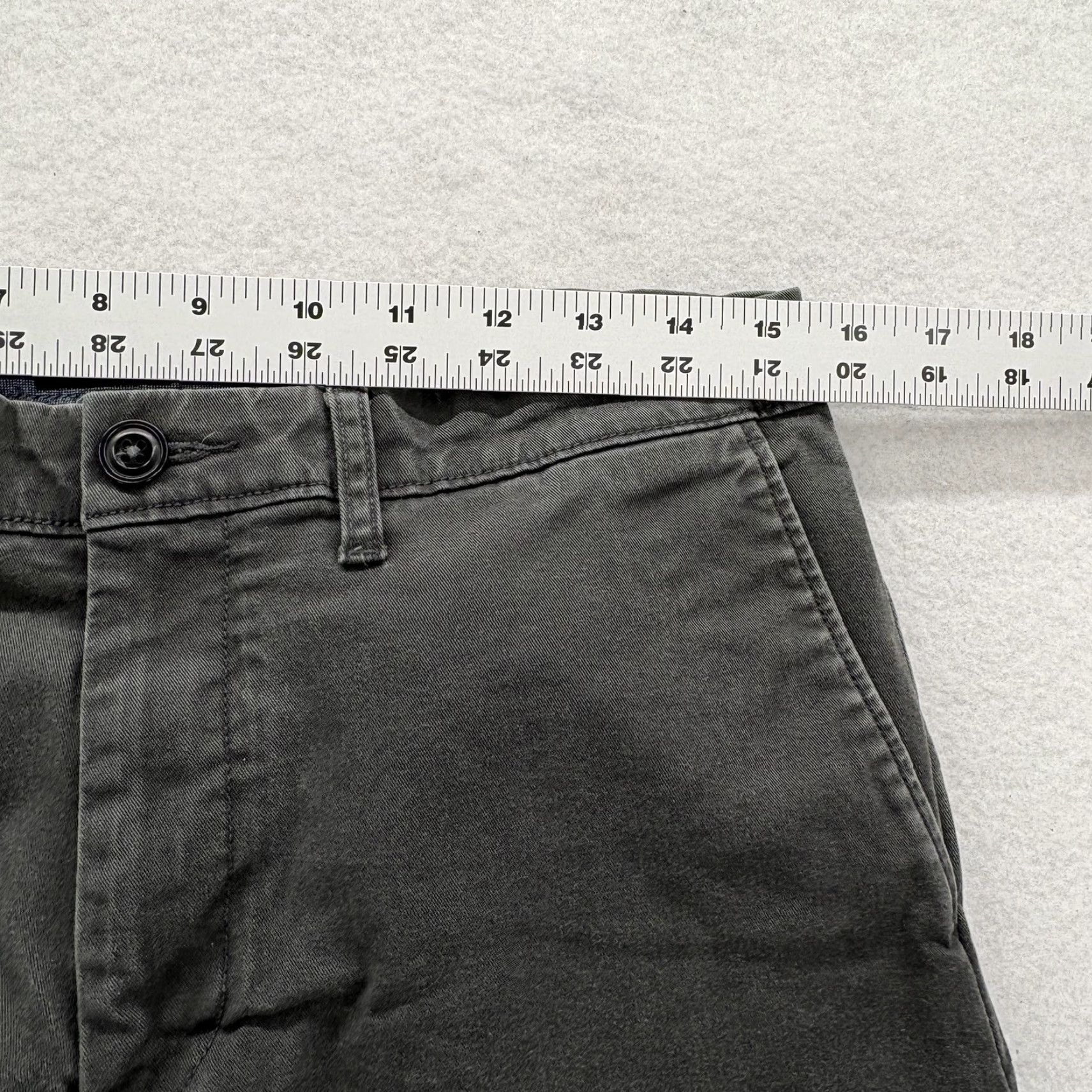 J.Crew J.CREW 484 Slim Fit Pants Mens 30x32 Gray Stretch Chino Casual Preppy Travel Size US 30 / EU 46 - 7 Thumbnail