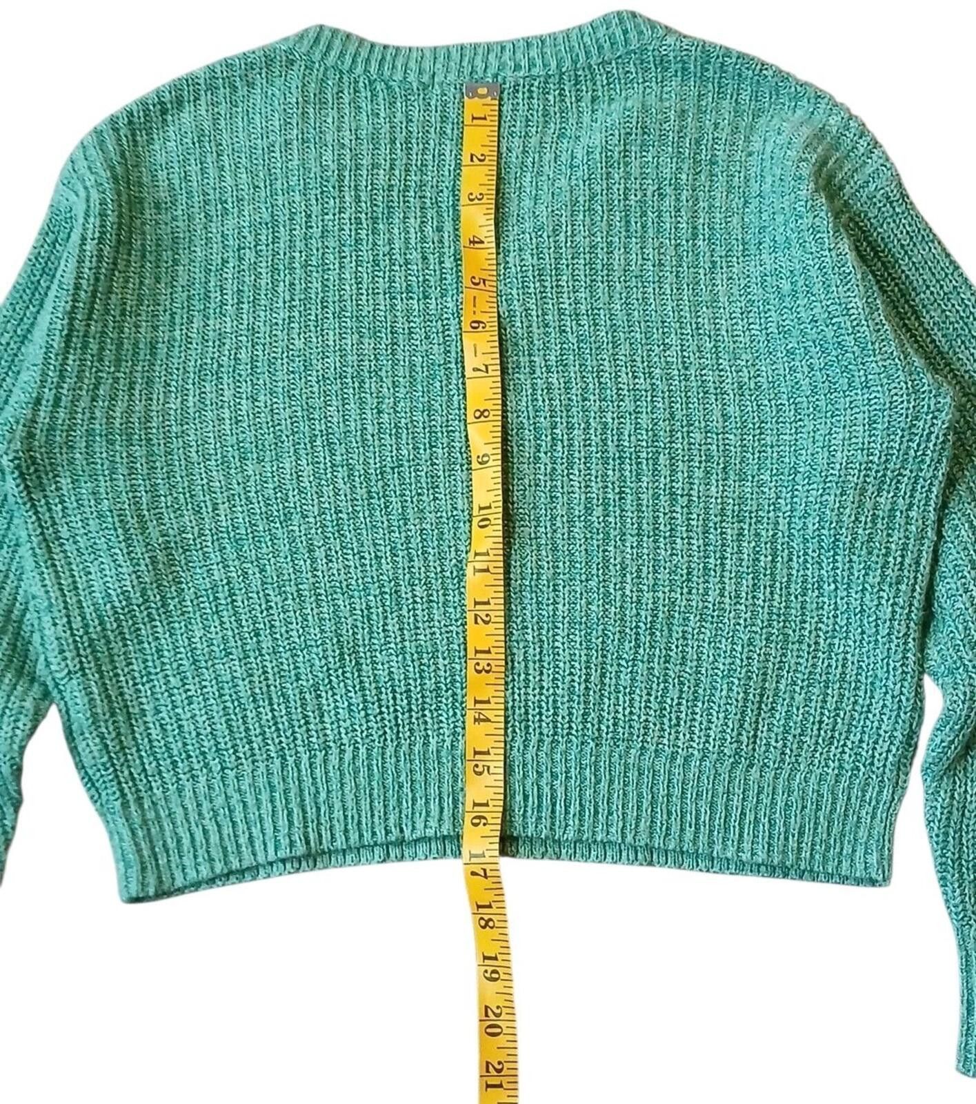 BP. BP Green Pull Over V-Neck Sweater Women’s Medium Cropped Size M / US 6-8 / IT 42-44 - 5 Thumbnail