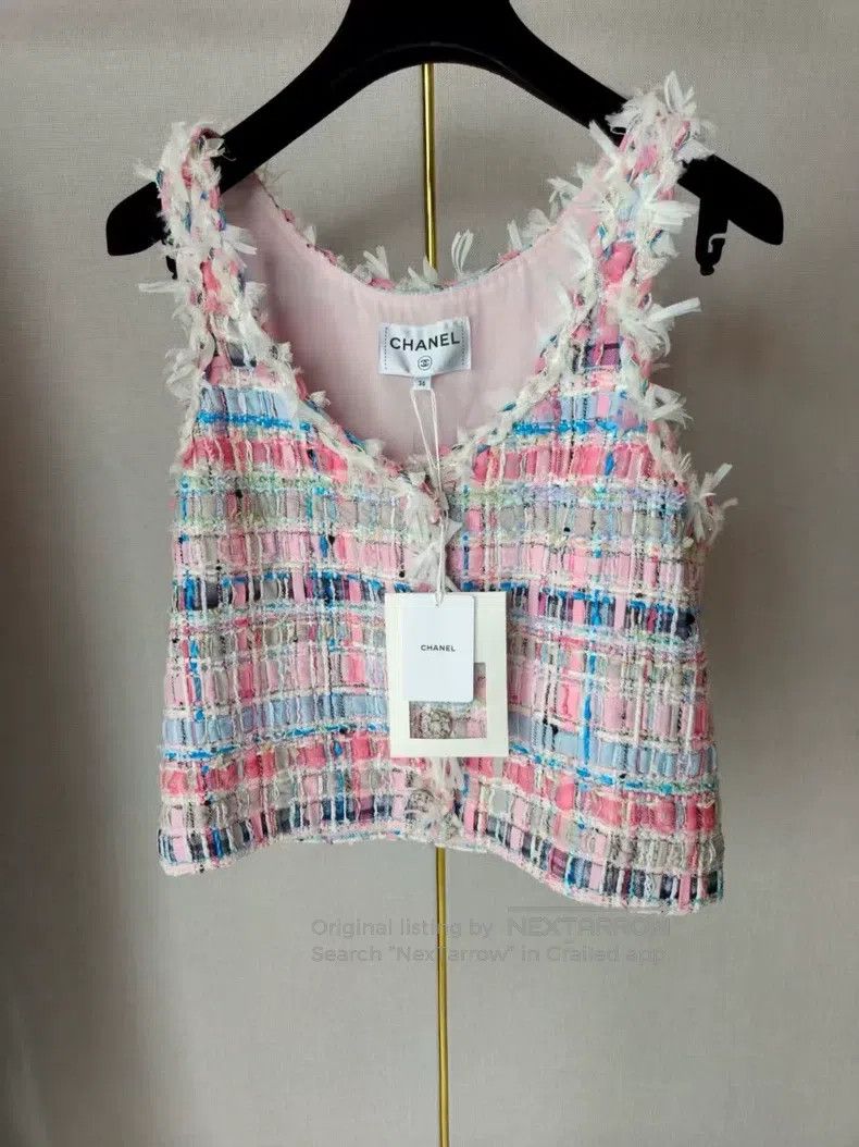 Chanel Chanel Pink vest Size XS / US 0-2 / IT 36-38 - 1 Thumbnail