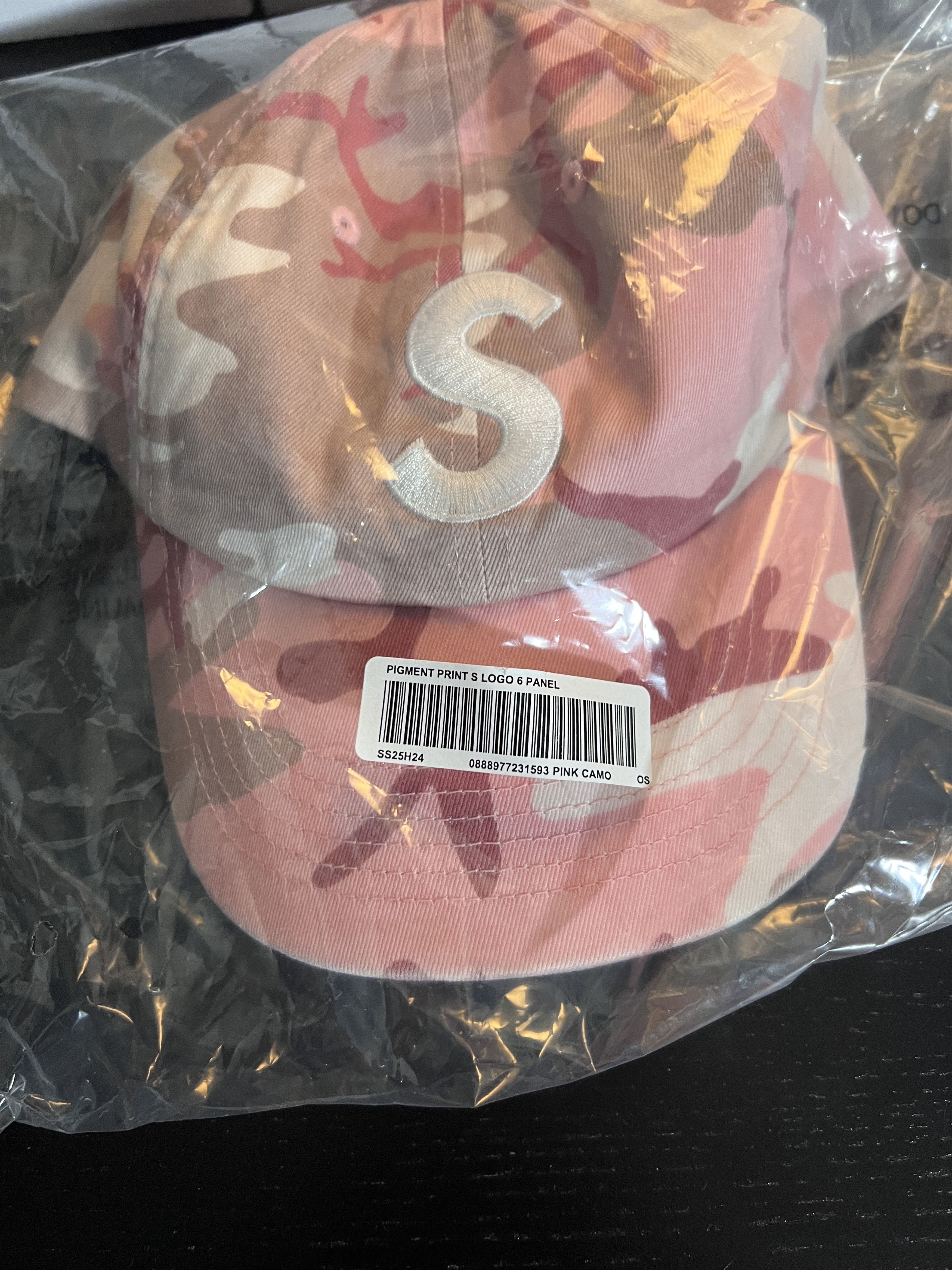 Supreme SUPREME PIGMENTED S LOGO 6 PANEL Size ONE SIZE - 13 Thumbnail