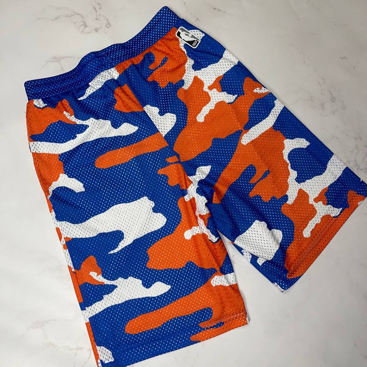 Adidas New York Knicks basketball Shorts Adidas NBA Sz S Size US 28 / EU 44 - 4 Thumbnail