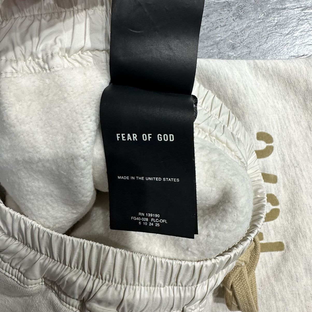 Fear of God Fear of God 7th FG7C Sweatshort - Cream Heather Size US 30 / EU 46 - 9 Thumbnail