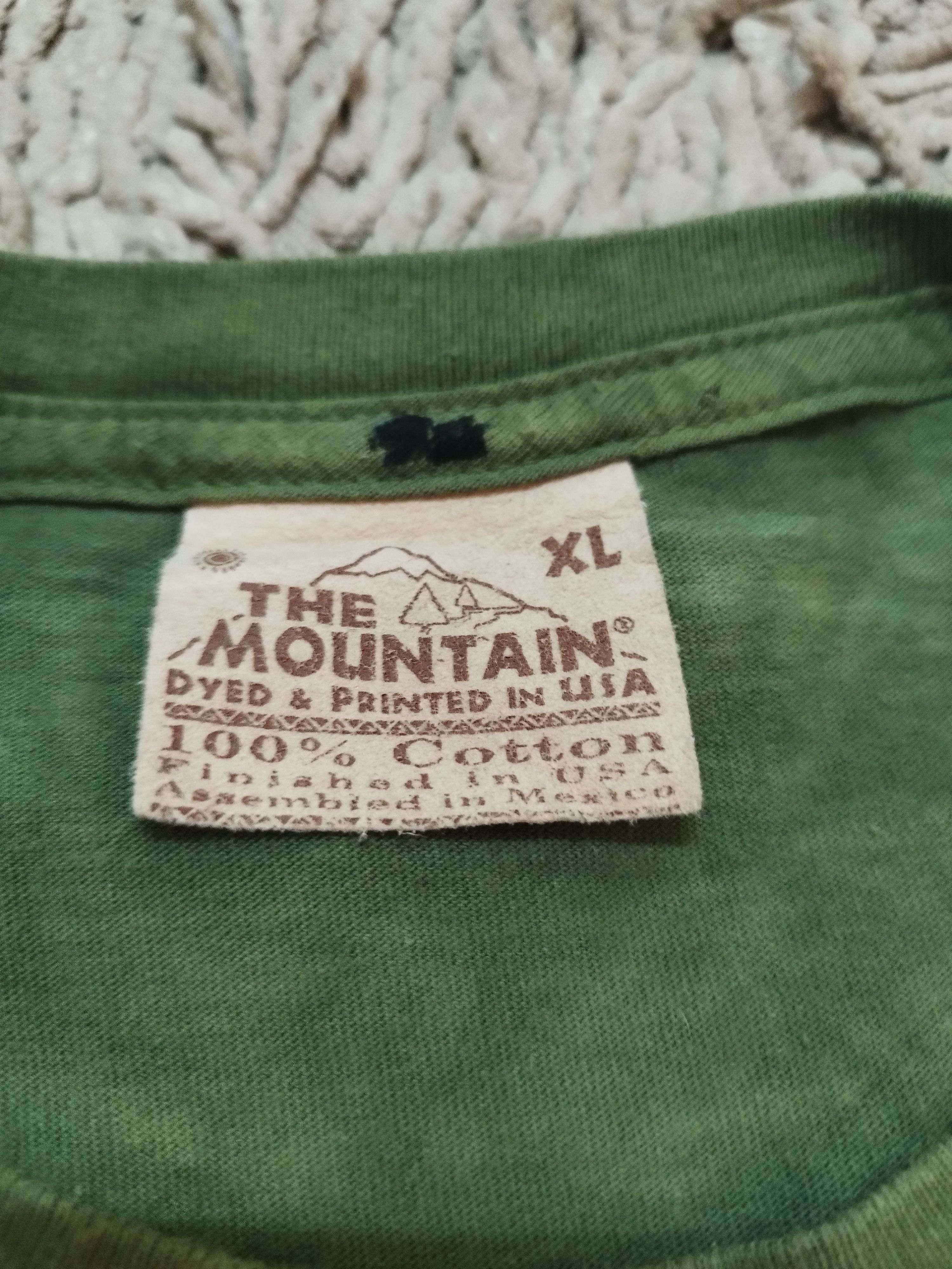 The Mountain The Mountain Camaleon Men's Green T-shirt Size US XL / EU 56 / 4 - 6 Thumbnail