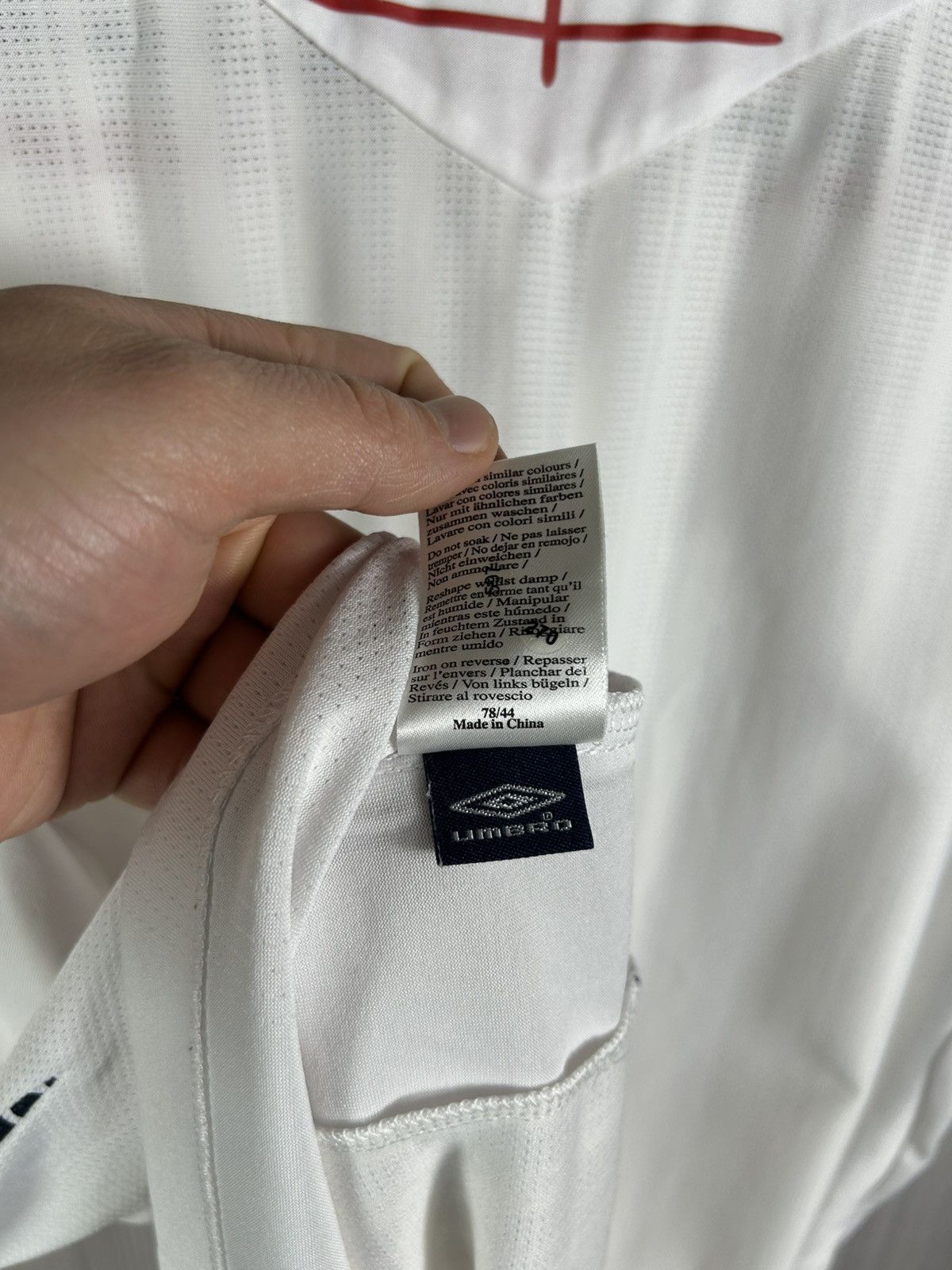 Umbro Umbro England 2007/2009 Football Shirt Soccer Jersey Size M Size US M / EU 48-50 / 2 - 11 Thumbnail