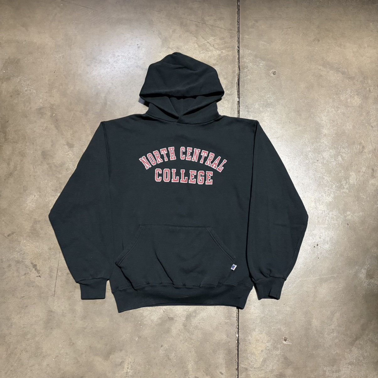 Russell Athletic Vintage Russell Athletic Hoodie Sweatshirt Faded Black Boxy Size US S / EU 44-46 / 1 - 5 Thumbnail