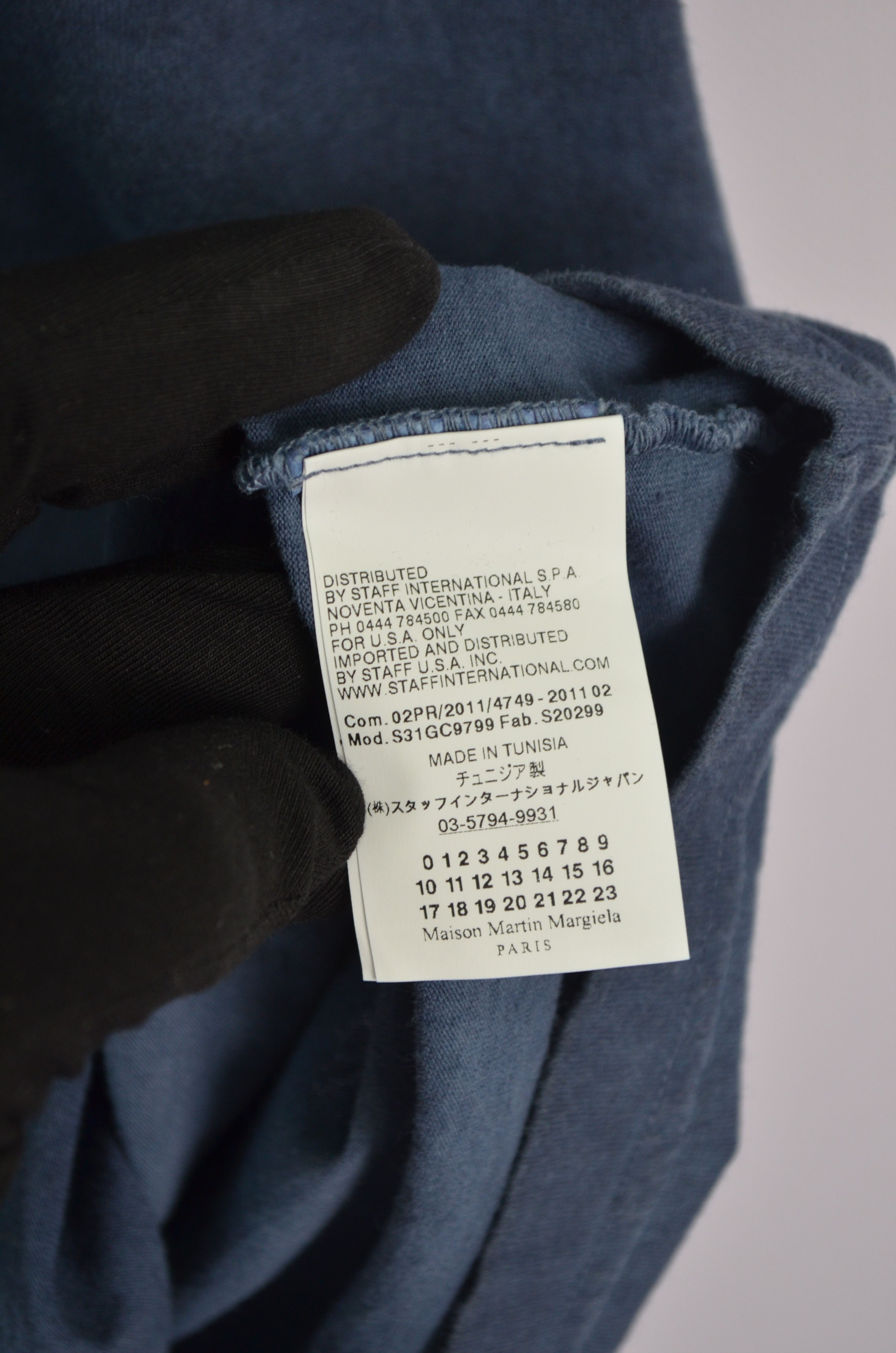 Maison Margiela Maison Martin Margiela AIDS Awareness Garment Dyed T-Shirt Size US M / EU 48-50 / 2 - 7 Thumbnail