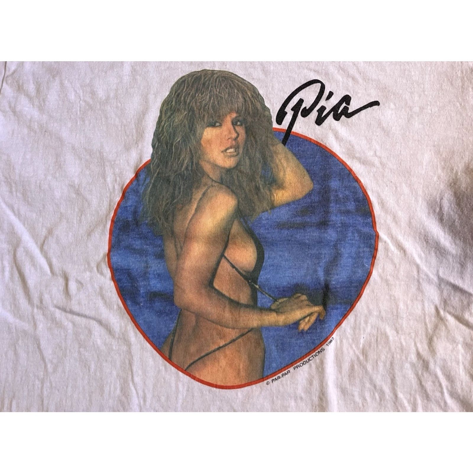 Anvil VINTAGE Pia Zadora Bikini Shirt Men’s S White 1980s T-Shirt Logo Pattern Graphic Print Nautical Retro 80s Mens Size US S / EU 44-46 / 1 - 3 Thumbnail