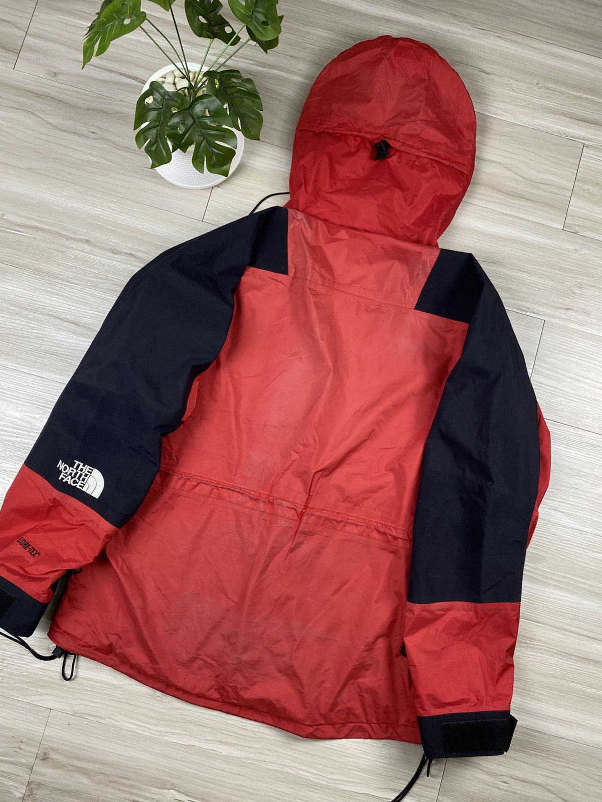 The North Face VINTAGE THE NORTH FACE GORE TEX RED Size US M / EU 48-50 / 2 - 13 Thumbnail