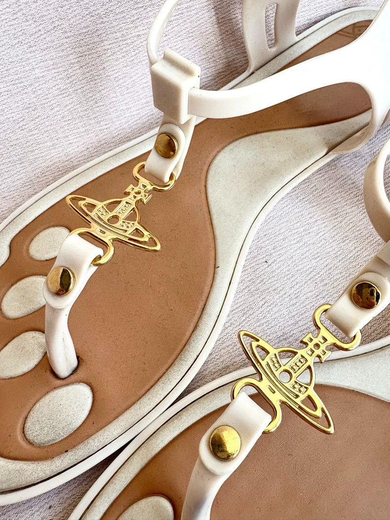 Vivienne Westwood Vivienne Westwood Saturn white sandals Size US 9.5 / IT 39.5 - 6 Thumbnail