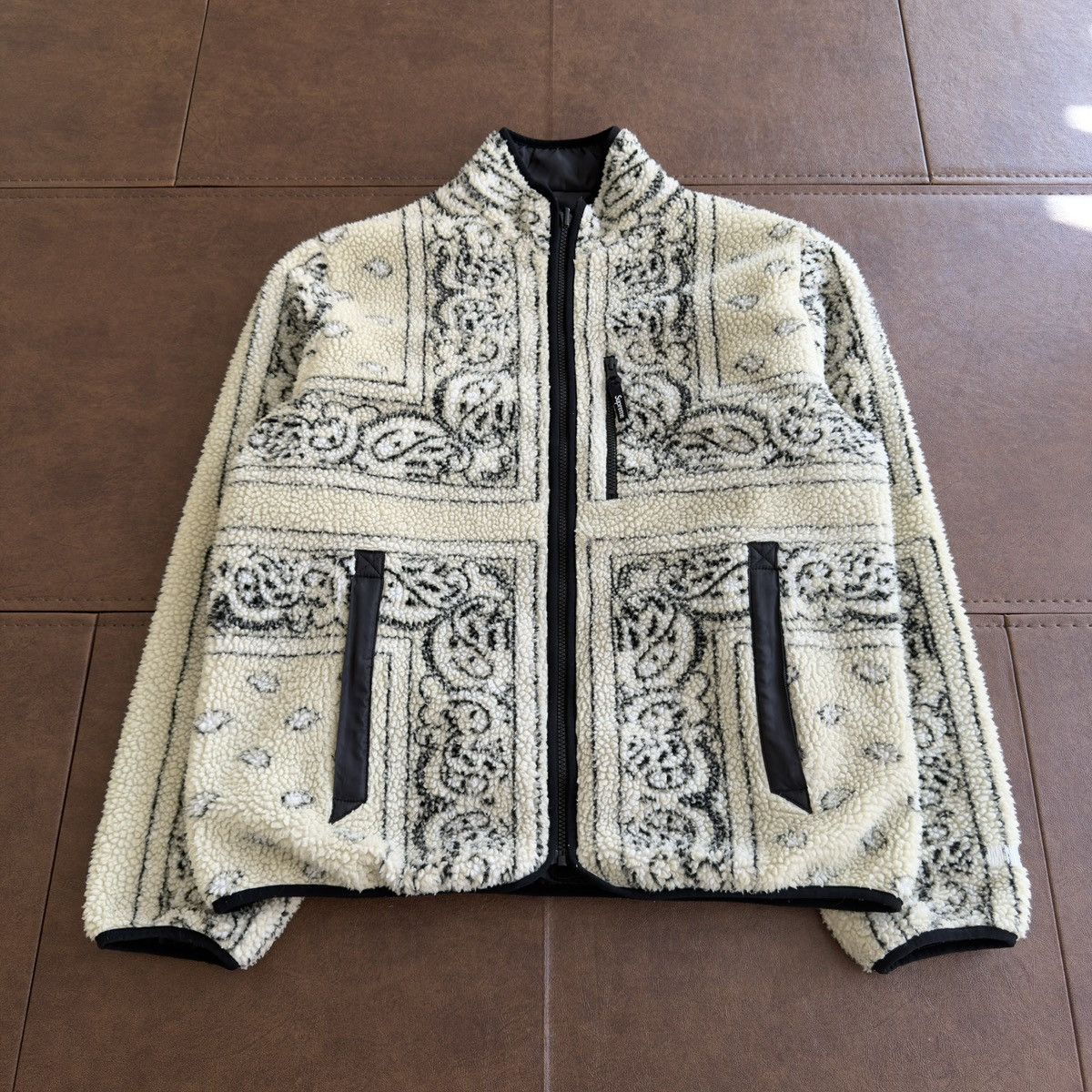Supreme FW2019 Reversible Bandana Fleece Jacket Size US L / EU 52-54 / 3 - 1 Thumbnail