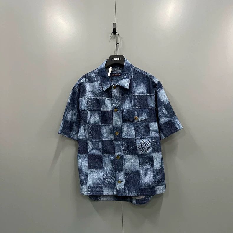 Louis Vuitton Louis Vuitton Denim Checkered Short Sleeve Shirt Size US L / EU 52-54 / 3 - 1 Thumbnail