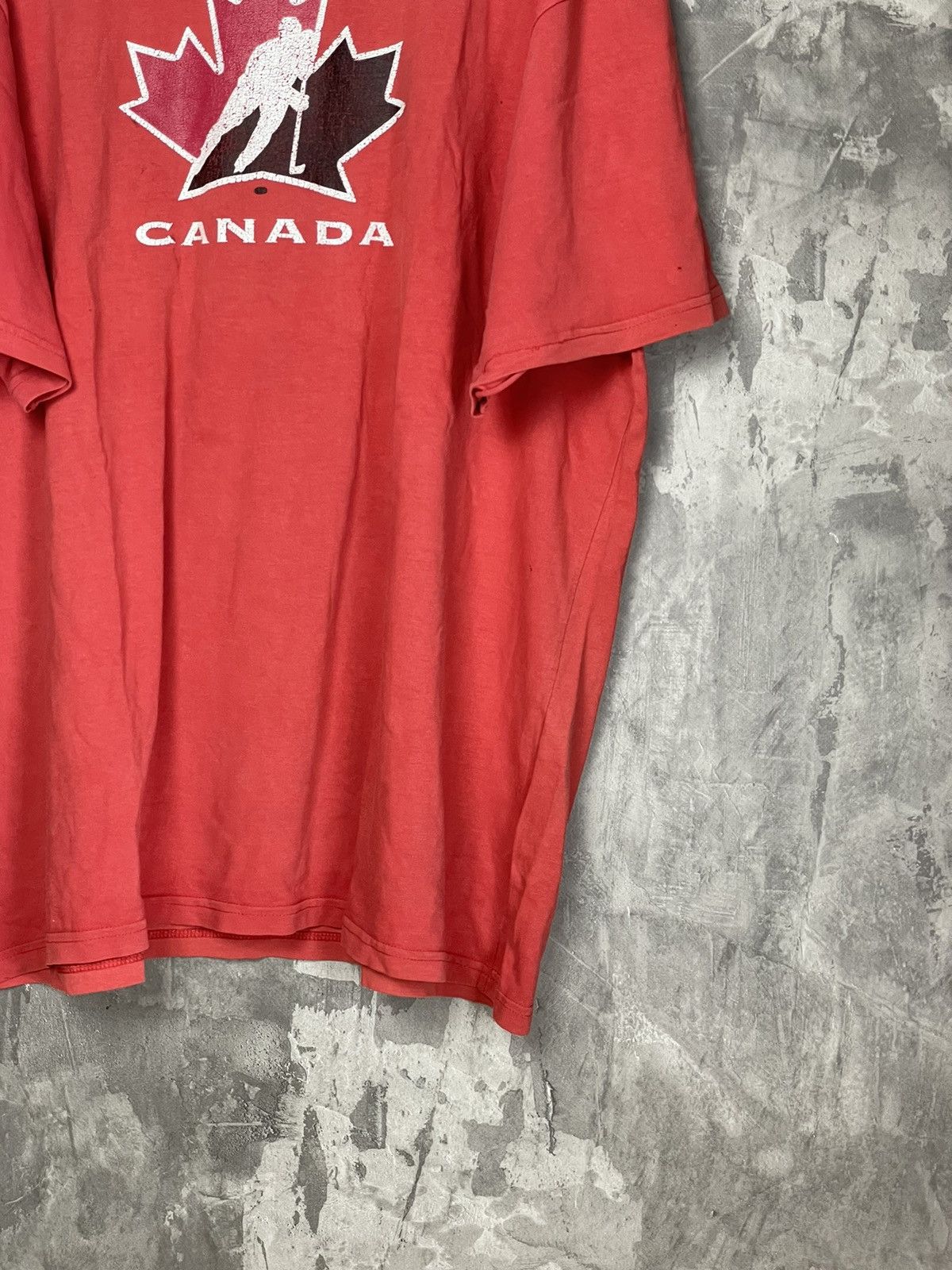 Nike × Vintage Y2K Nike Sportswear Canada Hockey Vintage T Shirt Size US XXL / EU 58 / 5 - 6 Thumbnail