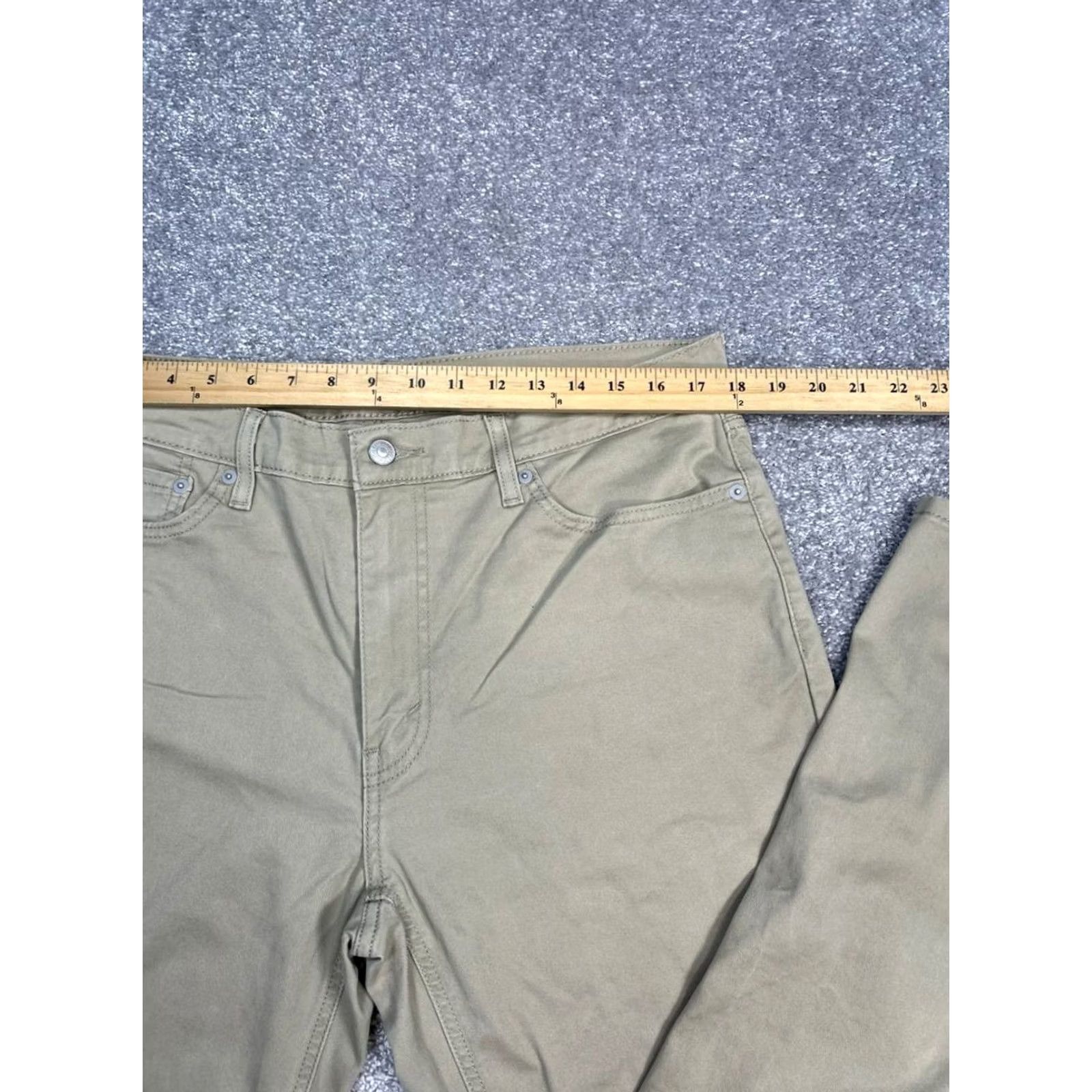 Levi's Levi's 541 Pants Men 36 Beige Cotton Polyester Elastane Athletic Tapered Leg Chino Streetwear Size US 36 / EU 52 - 3 Thumbnail