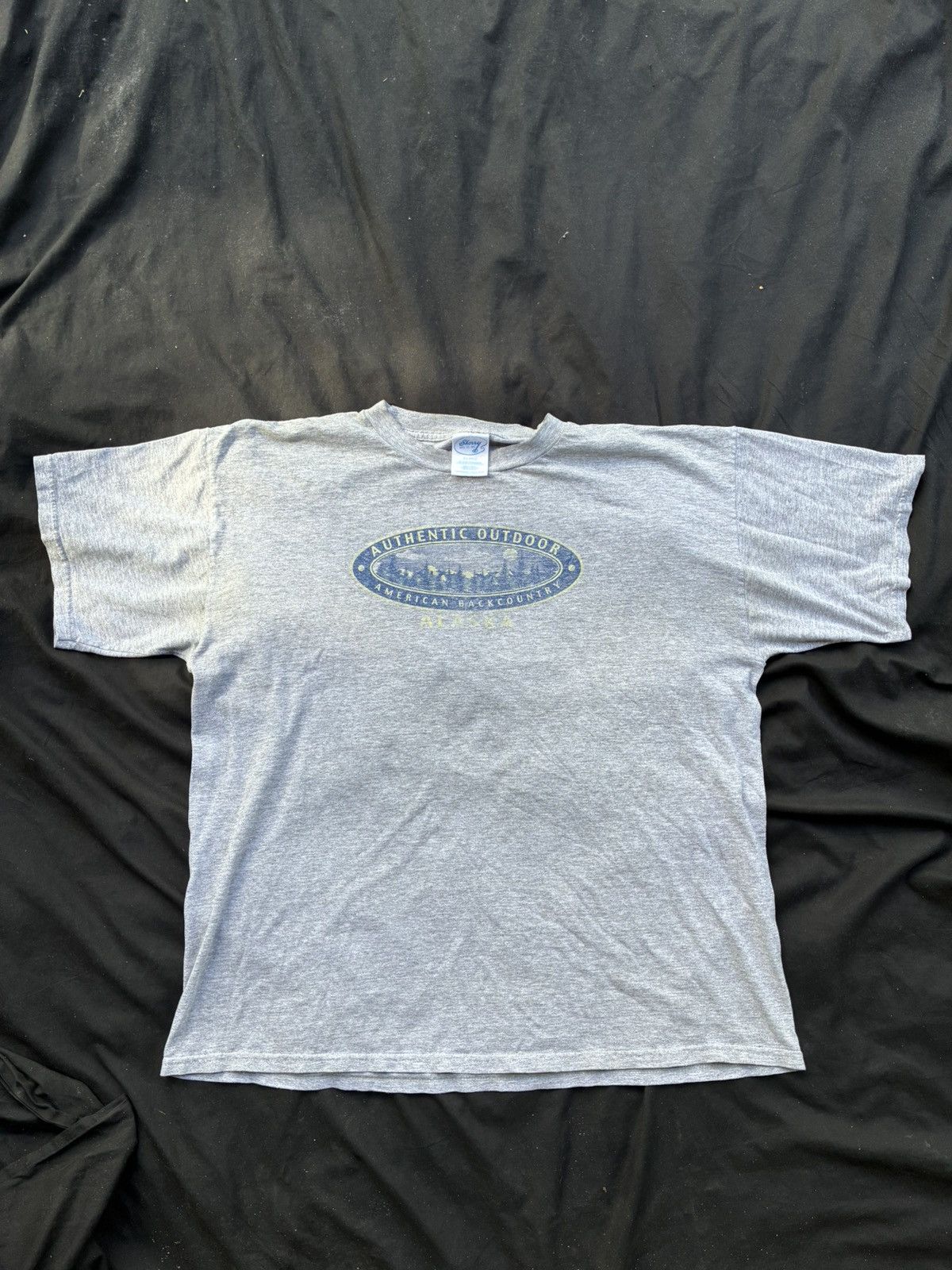 Other Vintage Alaska American Backcountry T-Shirt Size US XL / EU 56 / 4 - 1 Thumbnail