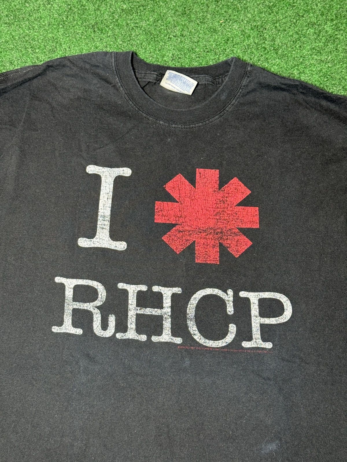 Band Tees × Vintage Vintage 90s Y2K Red Hot Chili Peppers Medium Band T Shirt Size US M / EU 48-50 / 2 - 2 Thumbnail
