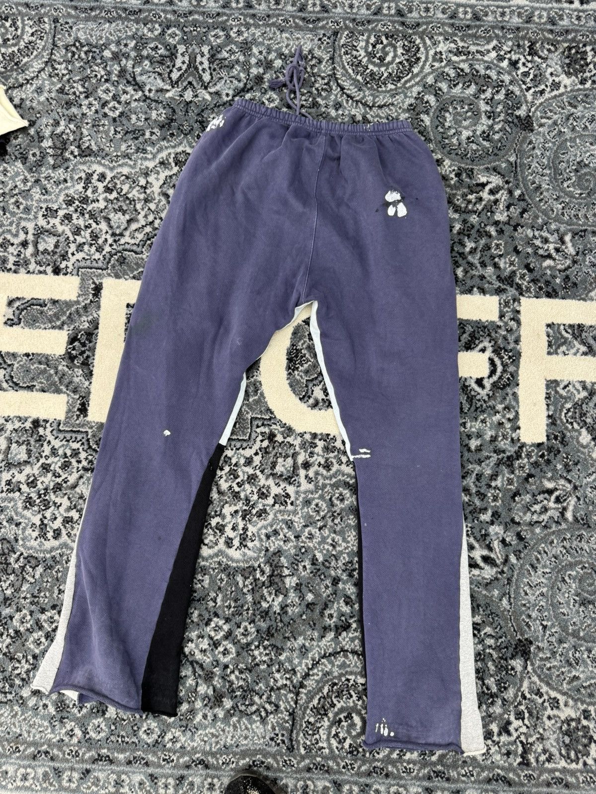 Gallery Dept. Gallery dept flared sweat pants Size US 36 / EU 52 - 2 Thumbnail