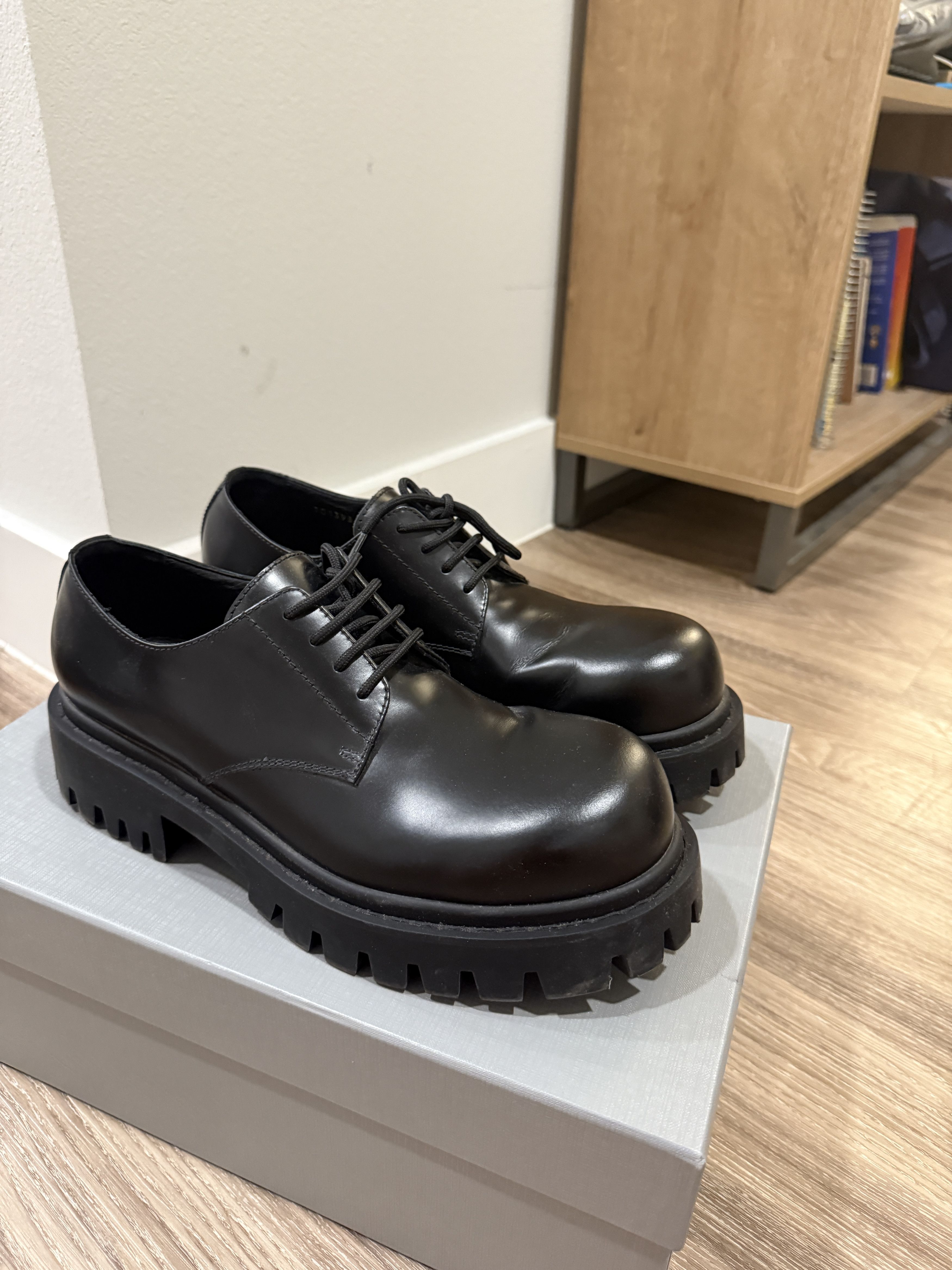 Balenciaga Balenciaga Sergent Derby shoes | Grailed