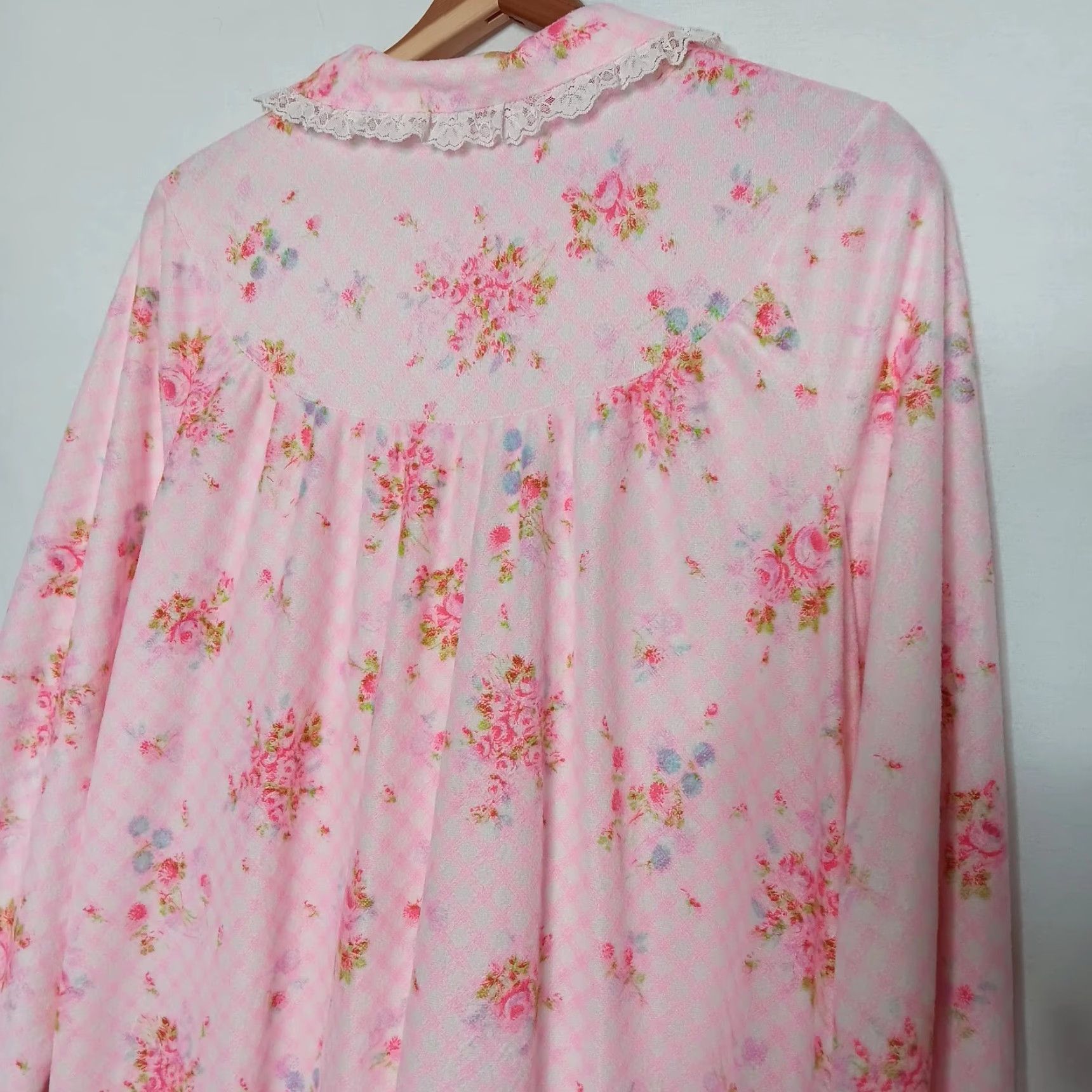 Pinko VINTAGE Philmaid Robe House Coat Large Pink Floral Gingham Lace Snap Grannycore Size ONE SIZE - 6 Thumbnail
