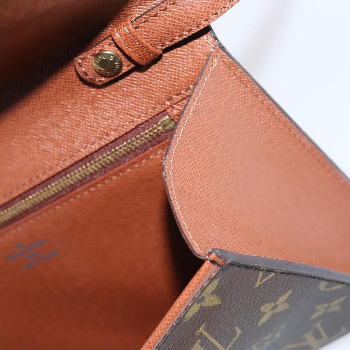 Louis Vuitton LOUIS VUITTON Monogram Bordeaux 27 Shoulder Bag M51797 Size ONE SIZE - 9 Thumbnail