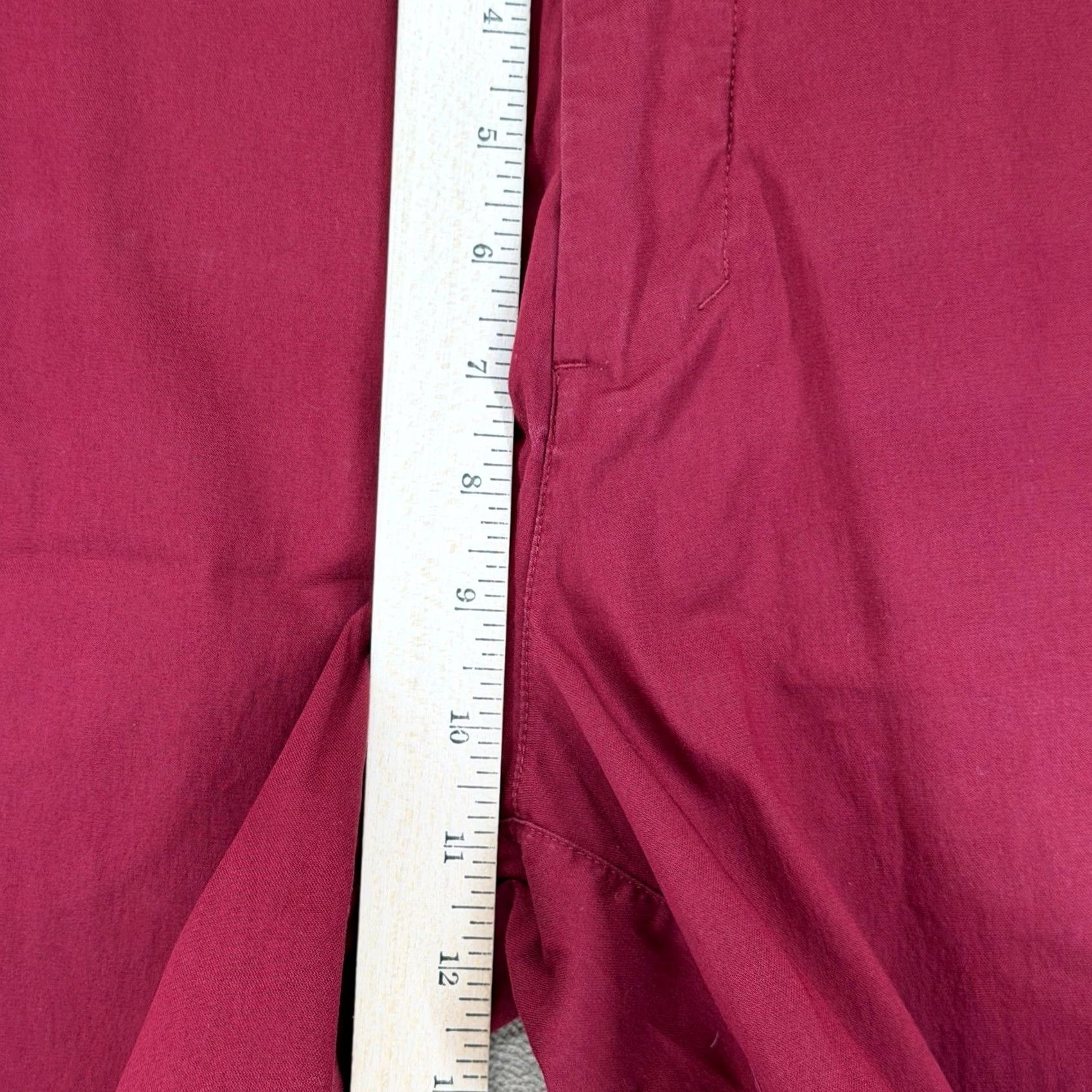 Lululemon Lululemon Mens Red Commission Shorts 32 Flat Front Zip Pocket Casual Summer Shirt vs Shorts? Size US 32 / EU 48 - 5 Thumbnail