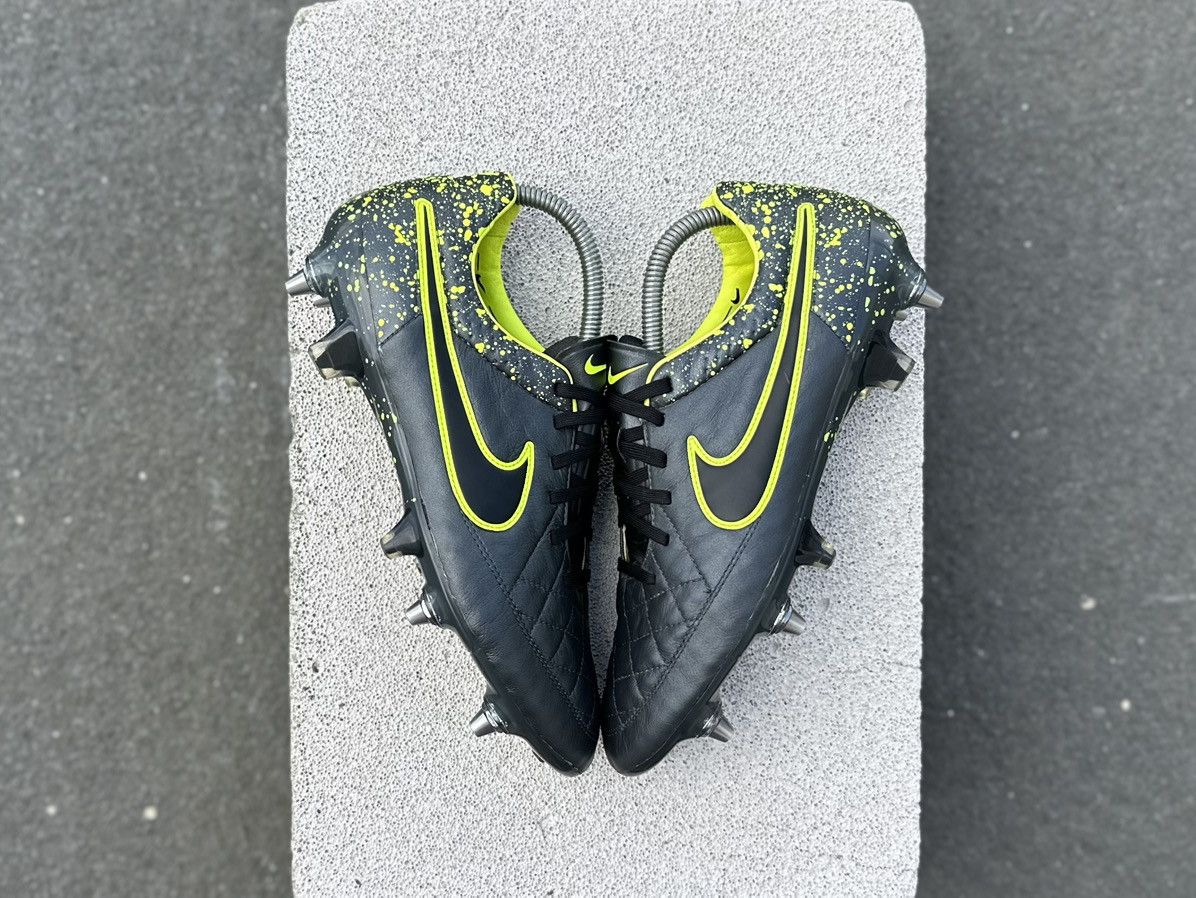 Nike 2015 NIKE TIEMPO LEGEND V SG ELITE SOCCER BOOTS CLEATS US 8 Size US 8 / EU 41 - 2 Thumbnail