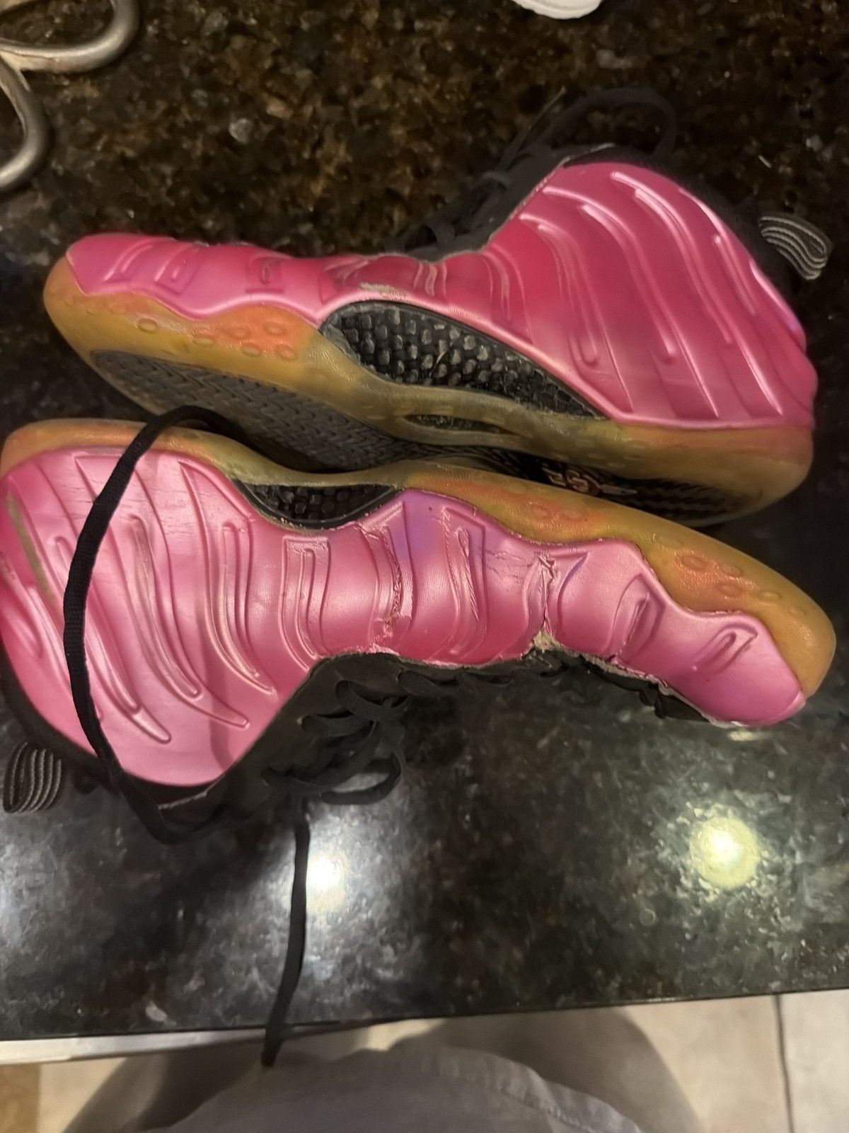 Nike Nike pink foamposites Size US 10 / EU 43 - 5 Thumbnail