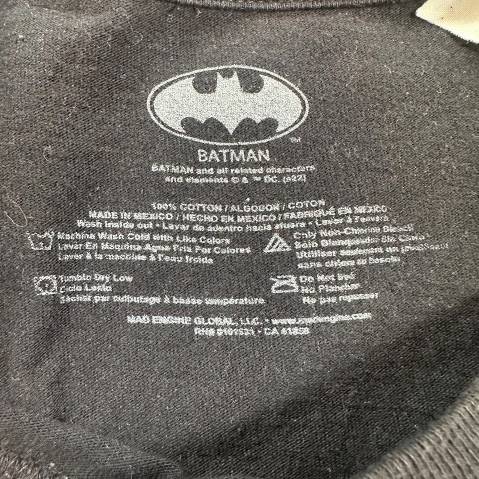 Mad Engine Batman Dark Knight The Joker Graphic T Shirt Mens XL Black Size US XXL / EU 58 / 5 - 3 Thumbnail