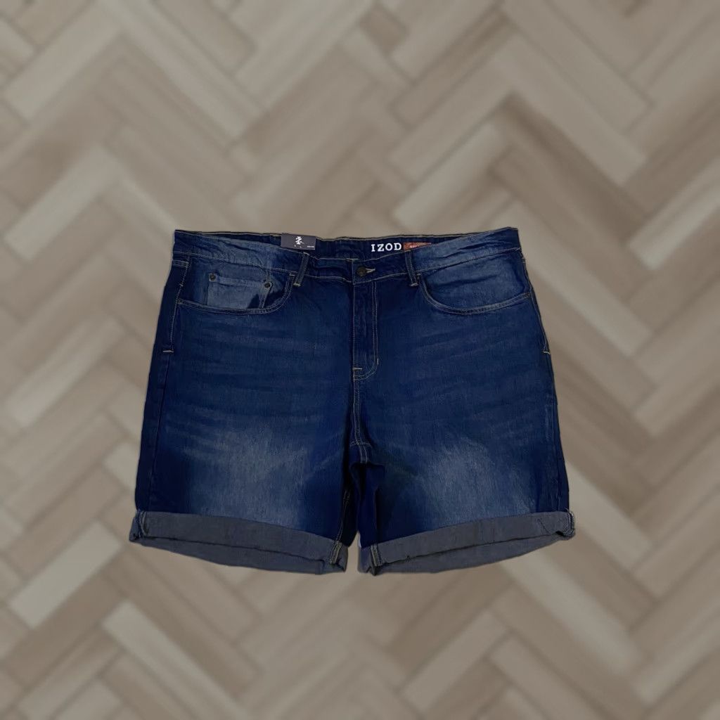 Izod VINTAGE-less Izod Shorts? (No) Size US 44 / EU 60 - 1 Thumbnail