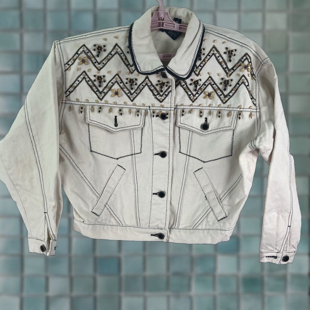 Vintage Carole Little Vintage Aztec Beaded Denim Jacket Womens Size 4 Ivory Geometric Beaded Mid-Length Jacket Size S / US 4 / IT 40 - 1 Thumbnail